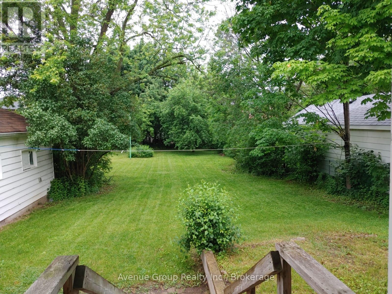 Lower - 82 Caines Avenue Property Photo 12