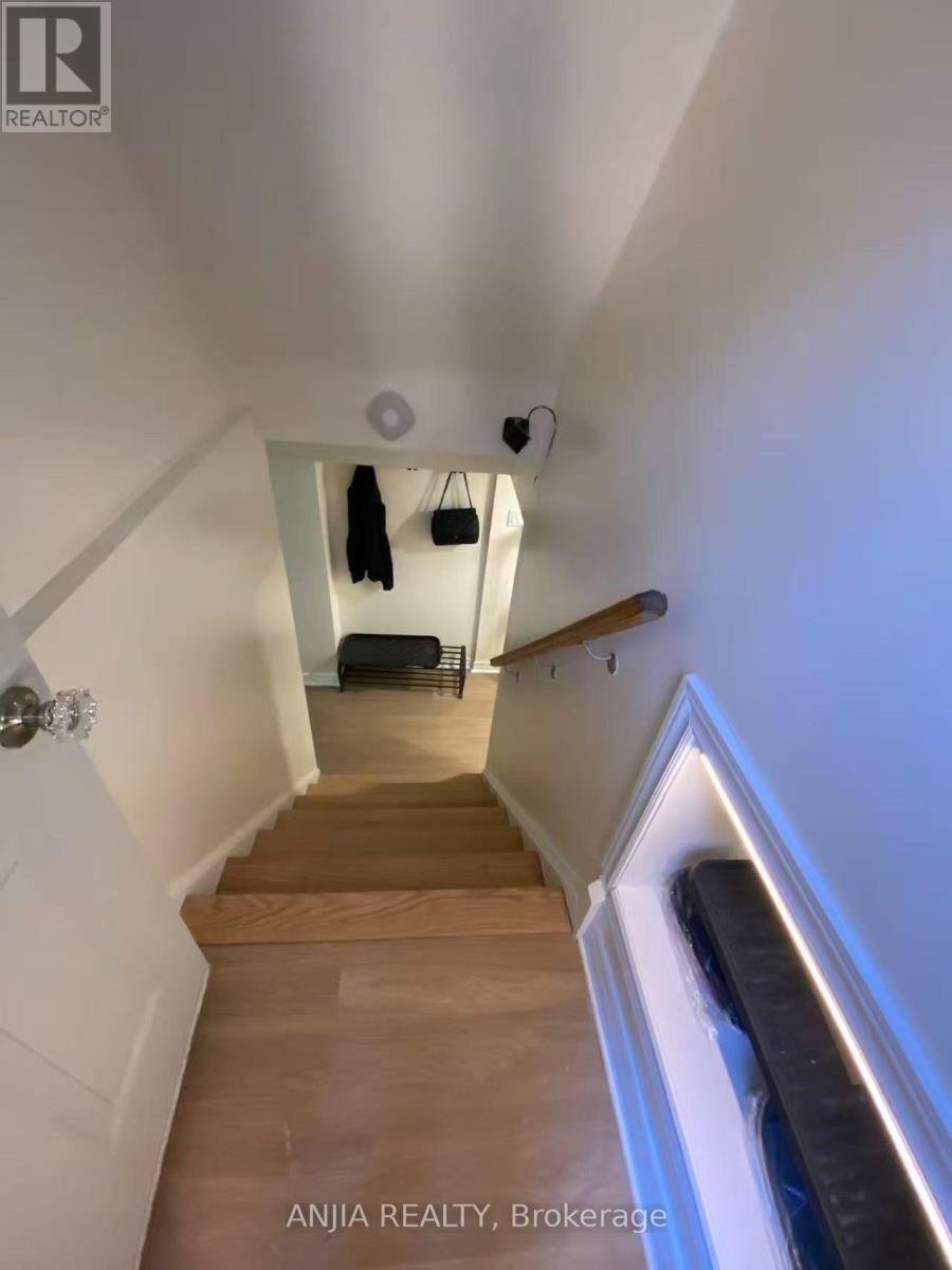 86 Santa Barbara Road Property Photo 7
