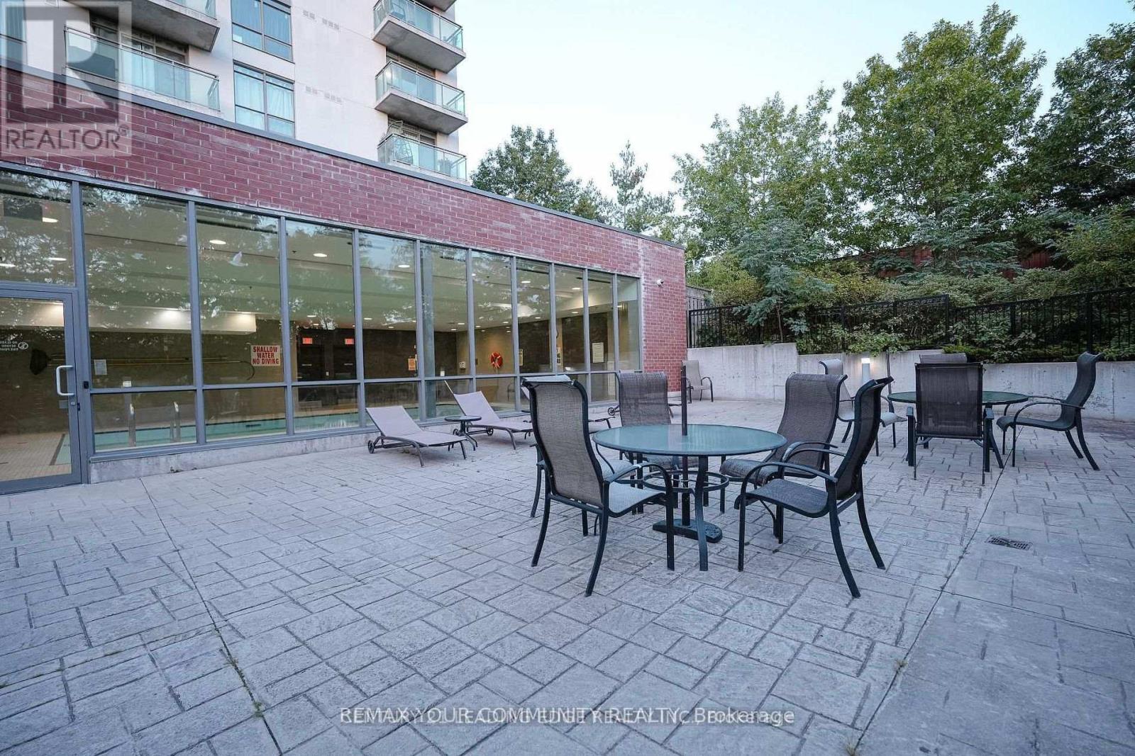 827 - 120 Dallimore Circle Property Photo 14