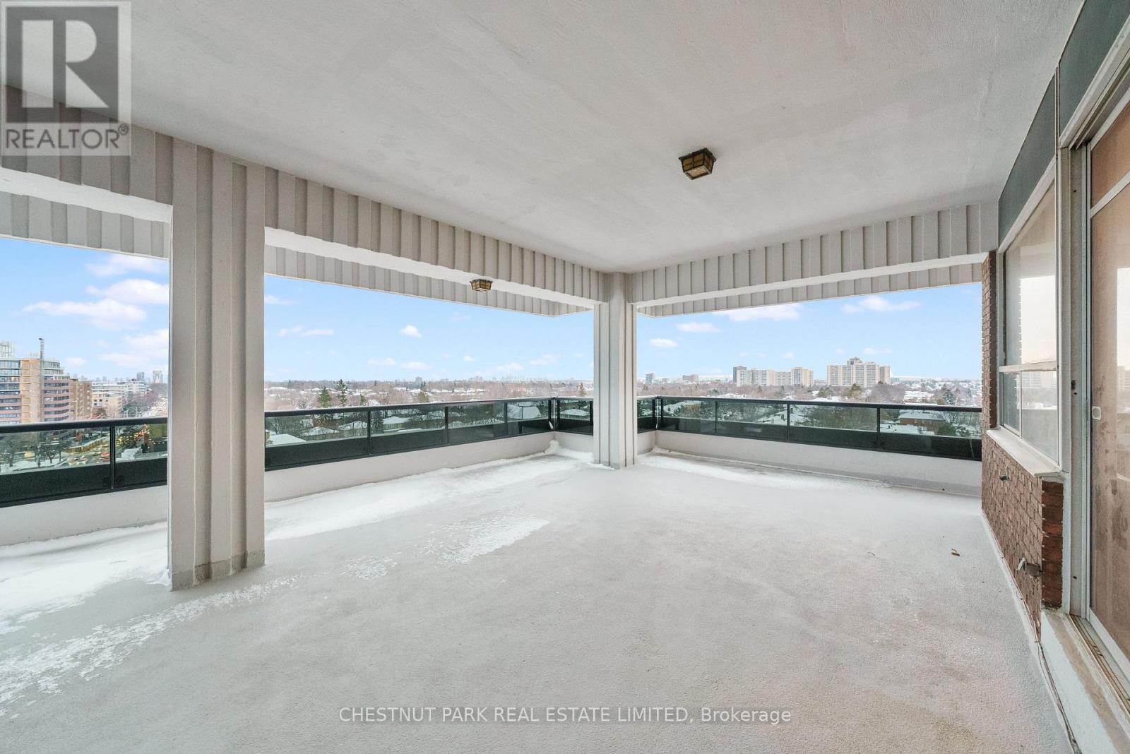 Ph 1 - 2600 Bathurst Street Property Photo 33