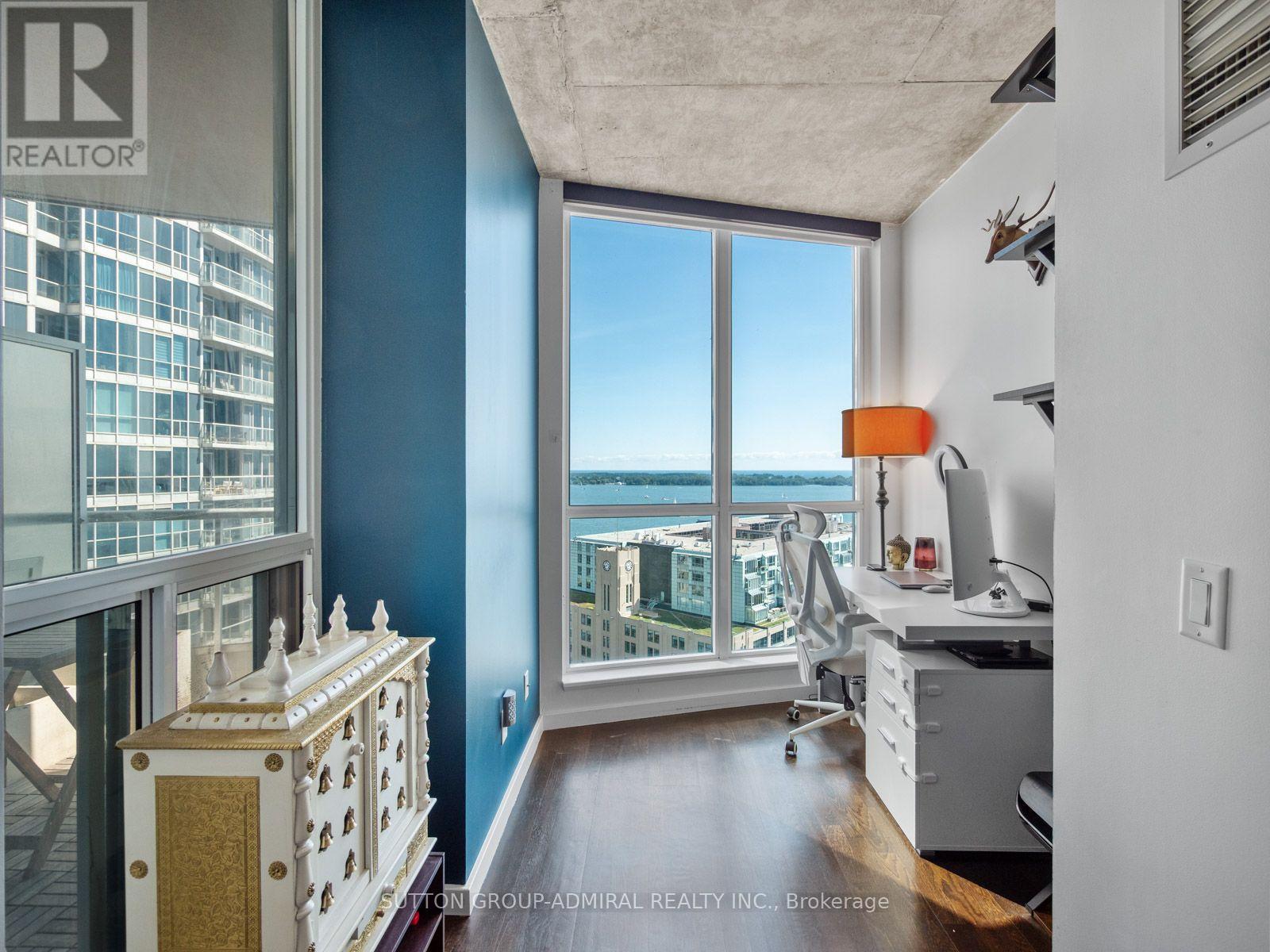 2103 - 218 Queens Quay Boulevard W Property Photo 11