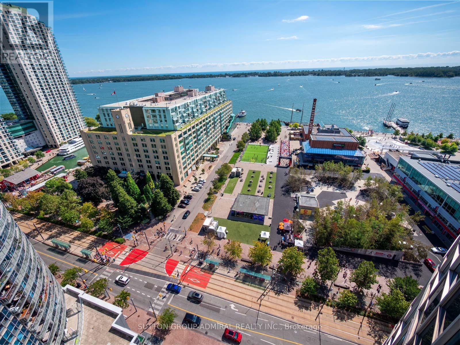 2103 - 218 Queens Quay Boulevard W Property Photo 17