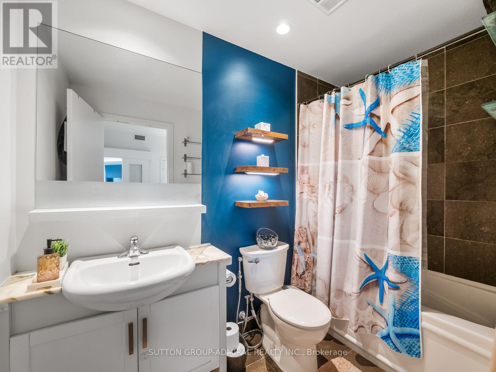 2103 - 218 Queens Quay Boulevard W Property Photo 21