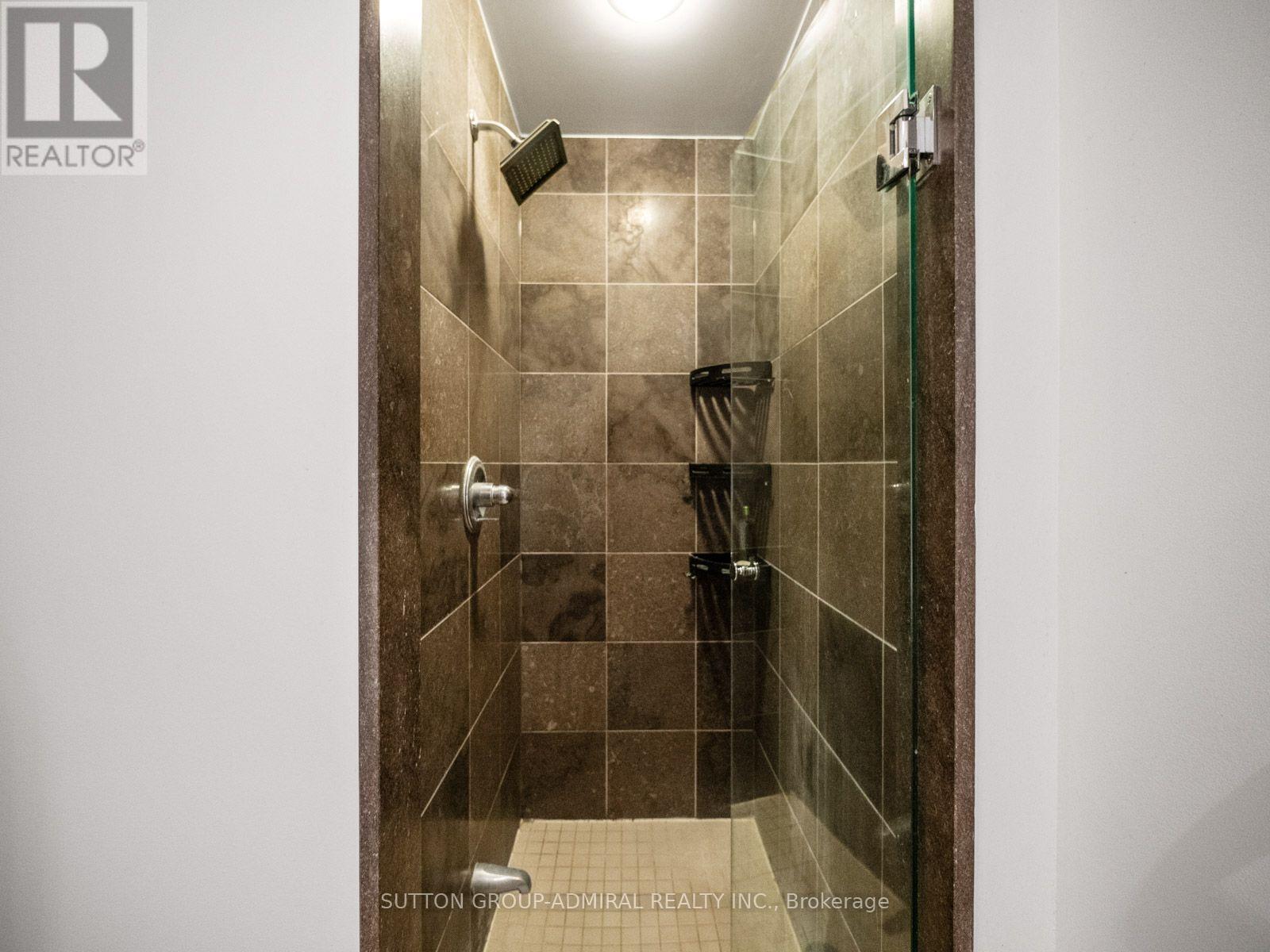 2103 - 218 Queens Quay Boulevard W Property Photo 23