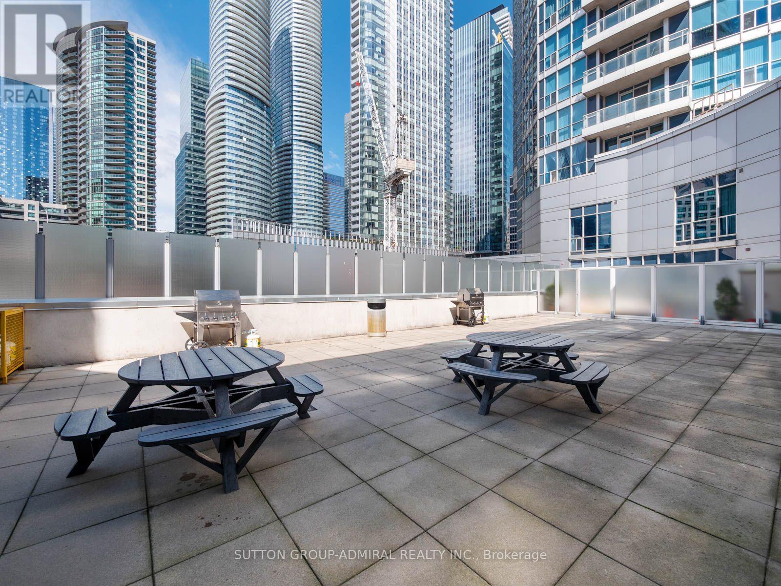 2103 - 218 Queens Quay Boulevard W Property Photo 26