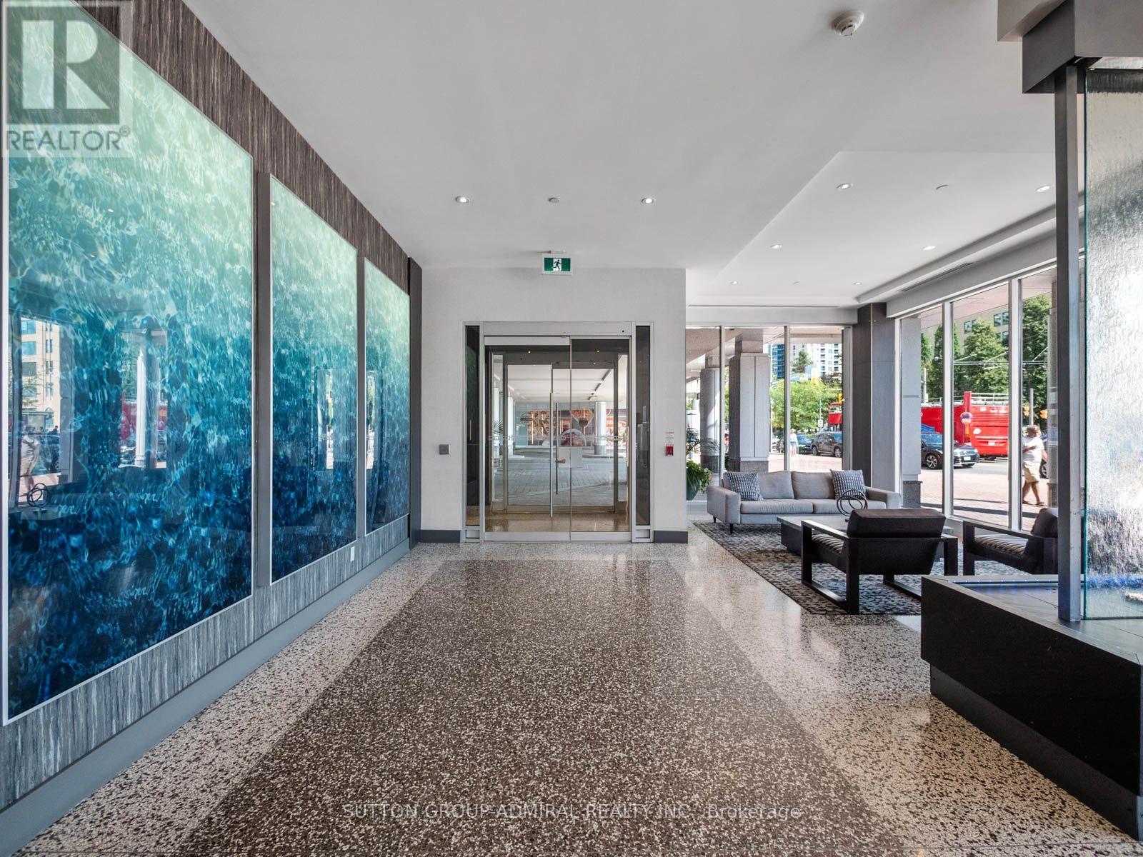 2103 - 218 Queens Quay Boulevard W Property Photo 29