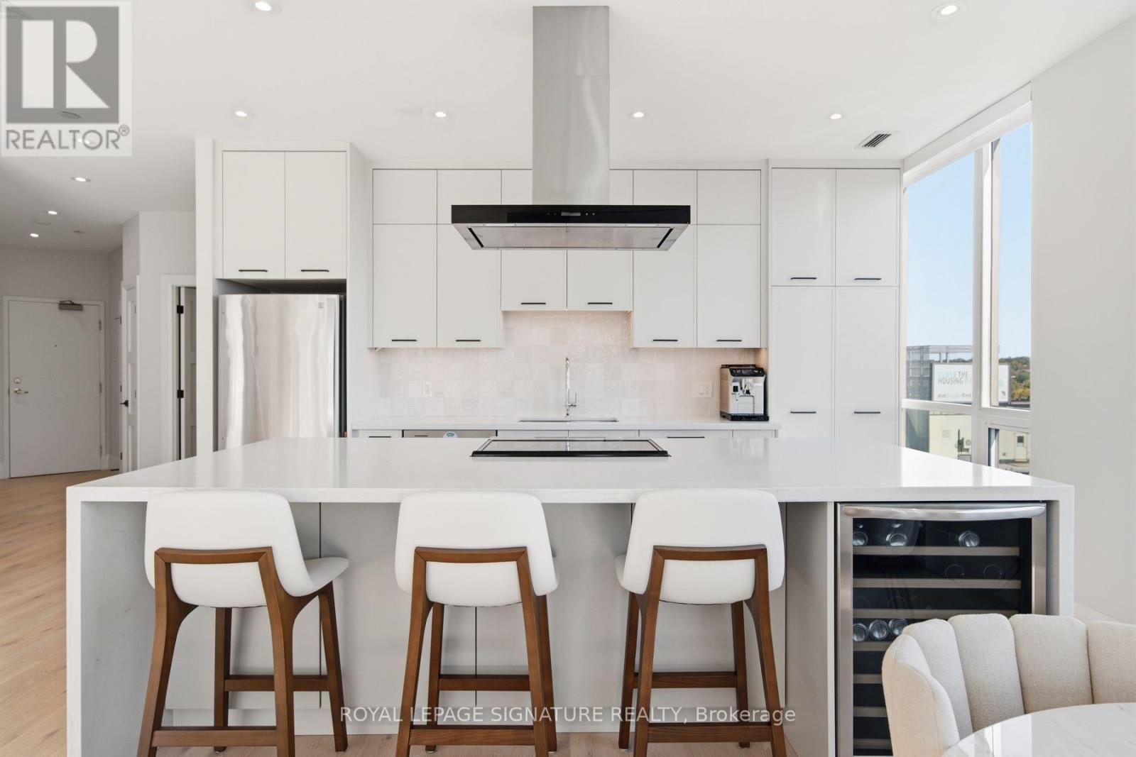 1002 - 980 Yonge Street Property Photo 13