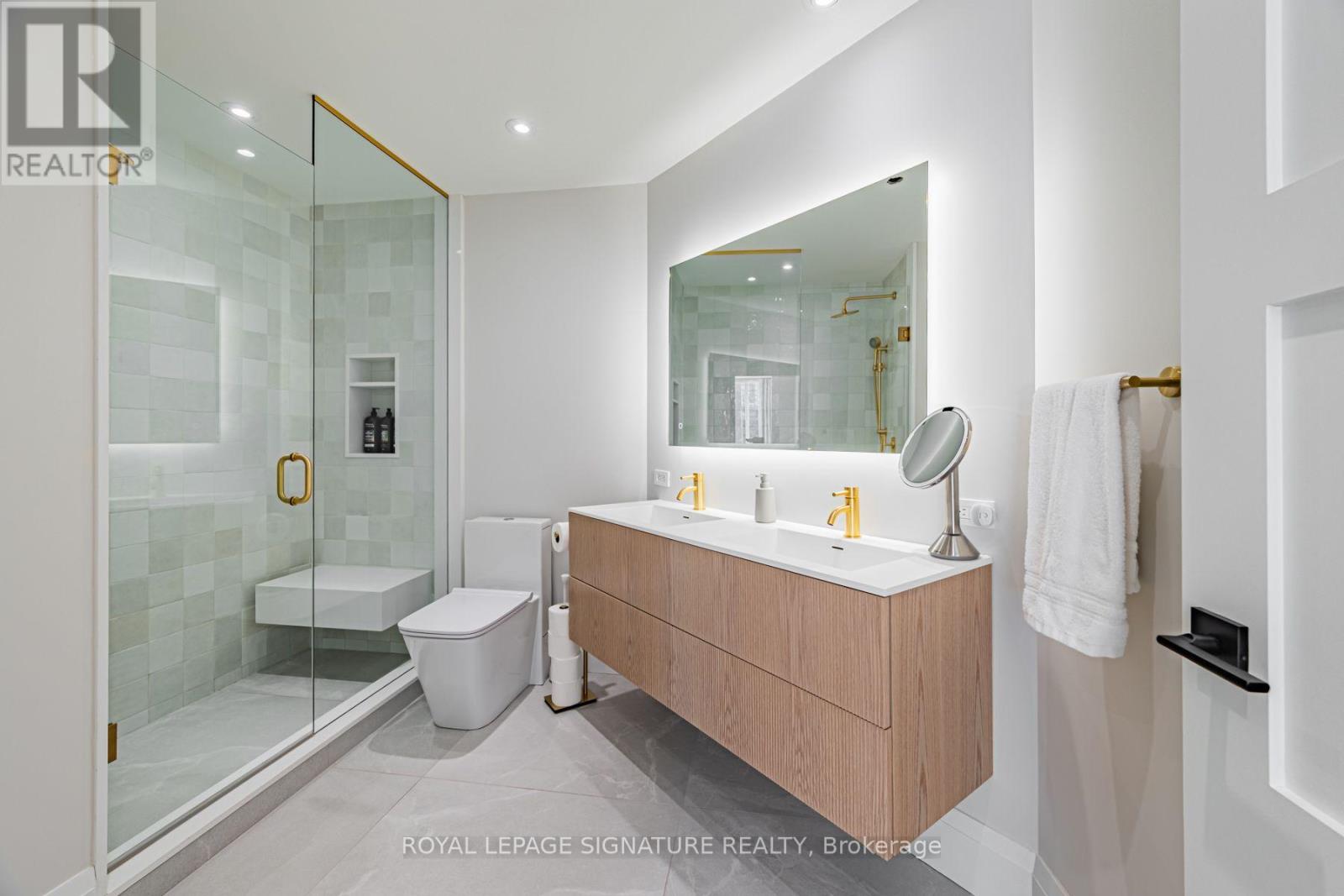 1002 - 980 Yonge Street Property Photo 23