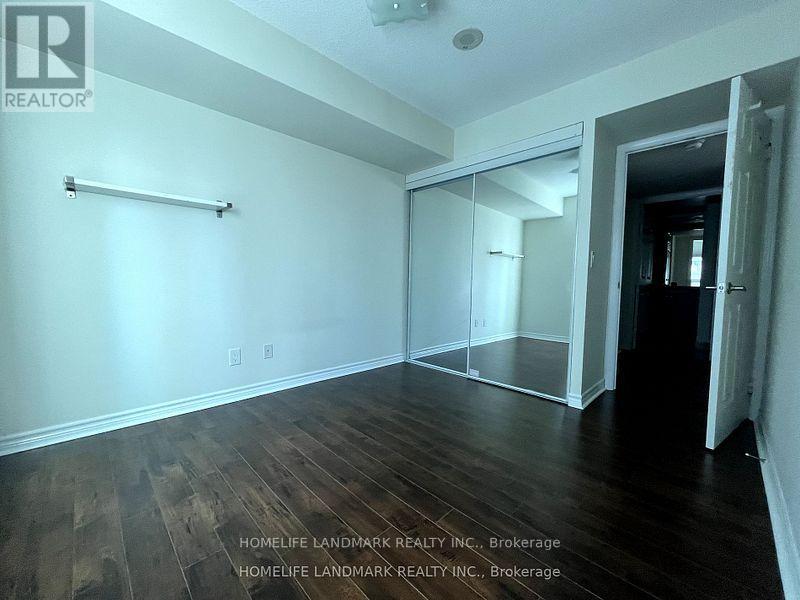 1706 - 19 Grand Trunk Crescent Property Photo 9
