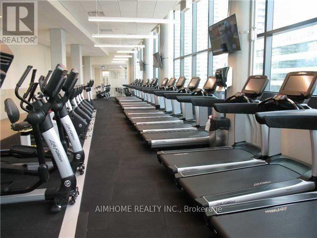 6705 - 100 Harbour Street Property Photo 21