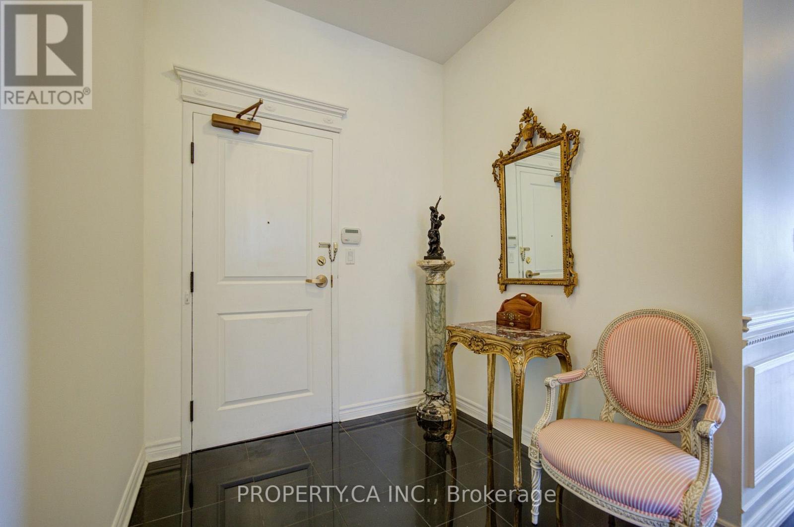 609 - 4200 Bathurst Street Property Photo 13