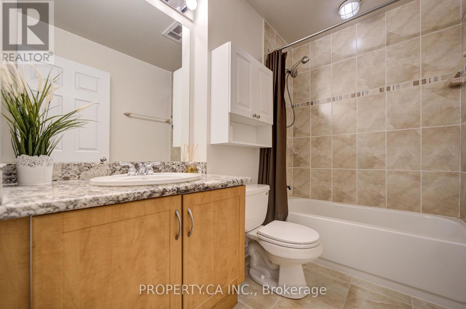 609 - 4200 Bathurst Street Property Photo 24
