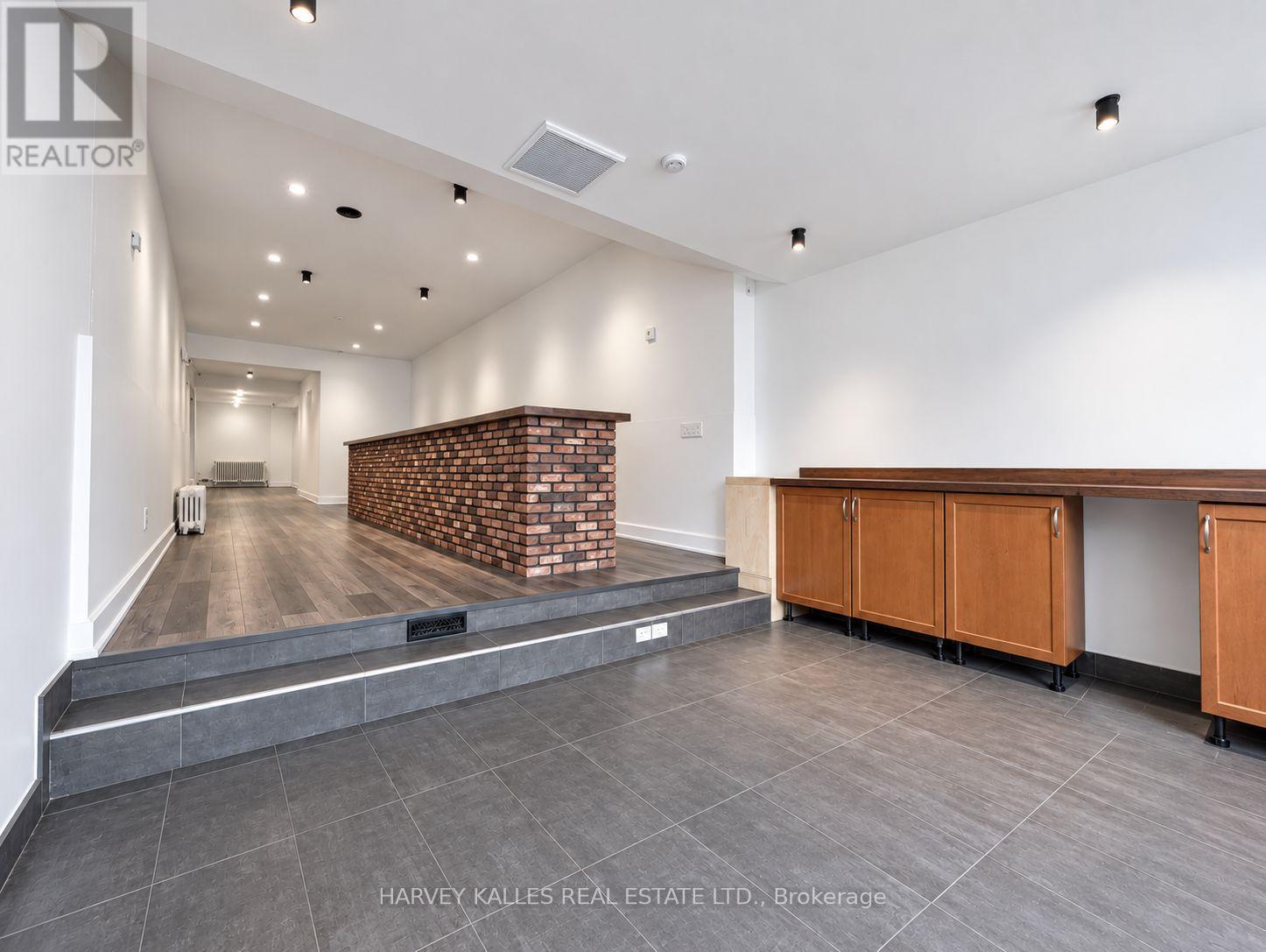 Main - 206 Augusta Avenue Property Photo 4