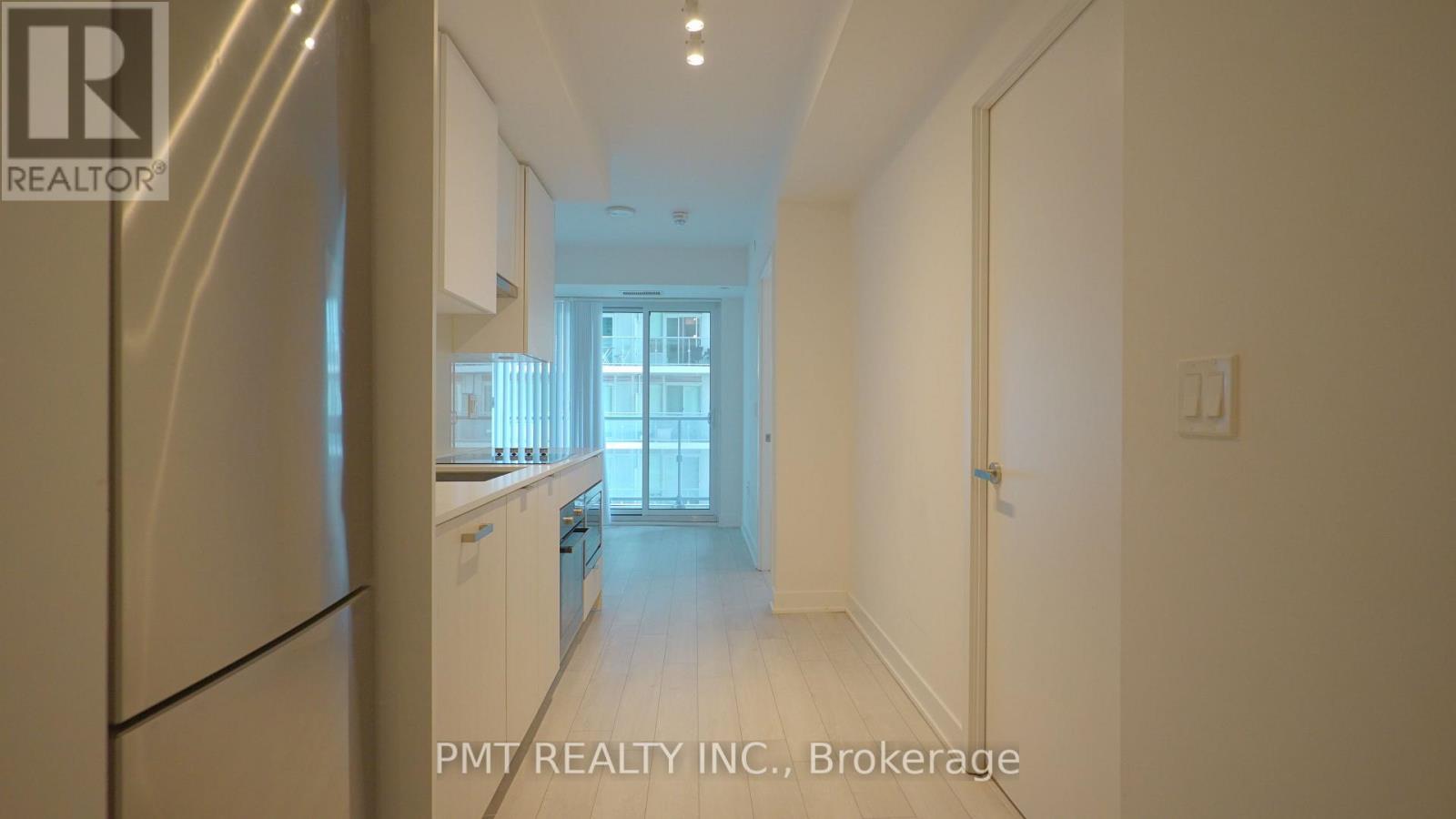 1708 - 99 Broadway Avenue Property Photo 2
