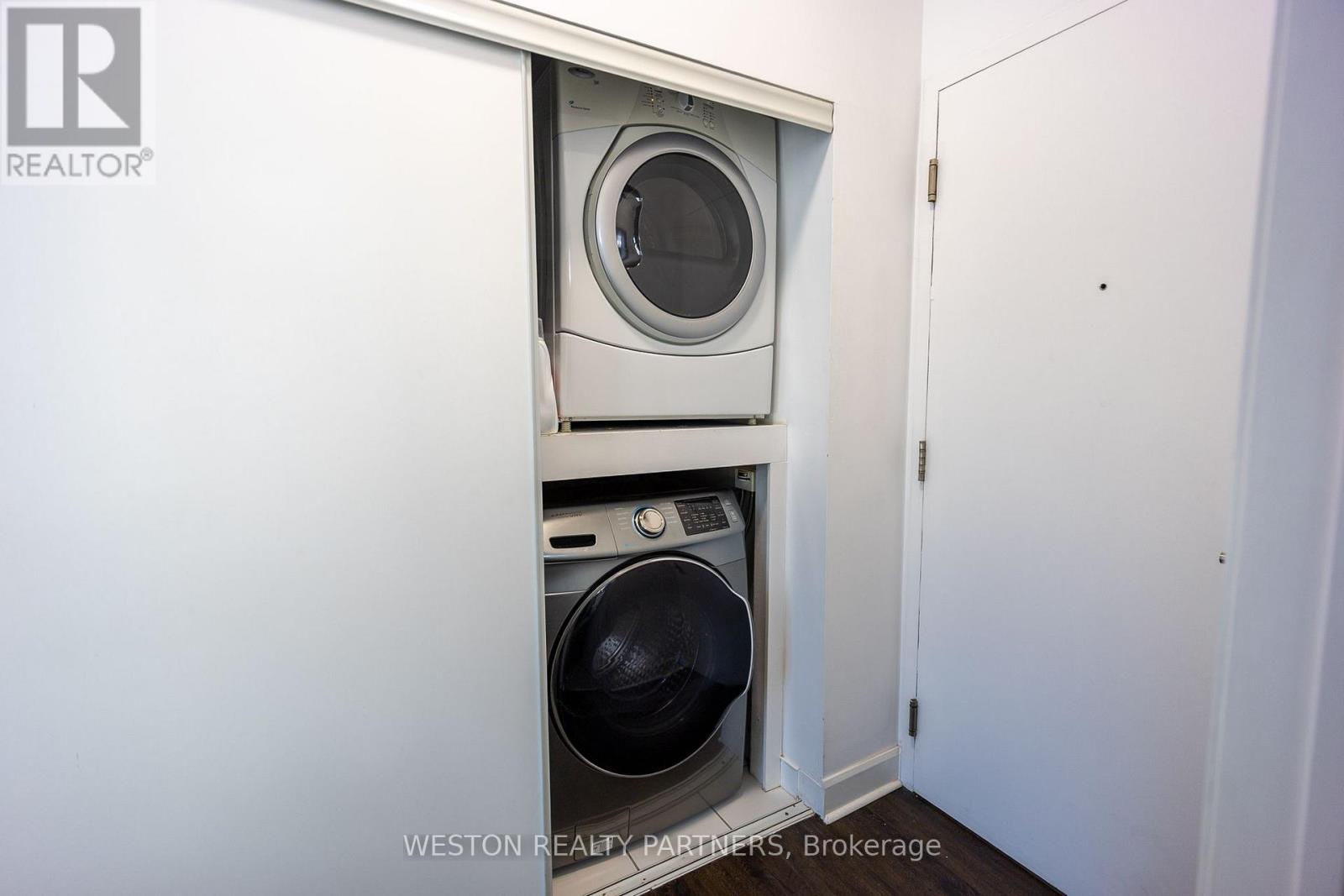 514 - 478 King Street W Property Photo 20