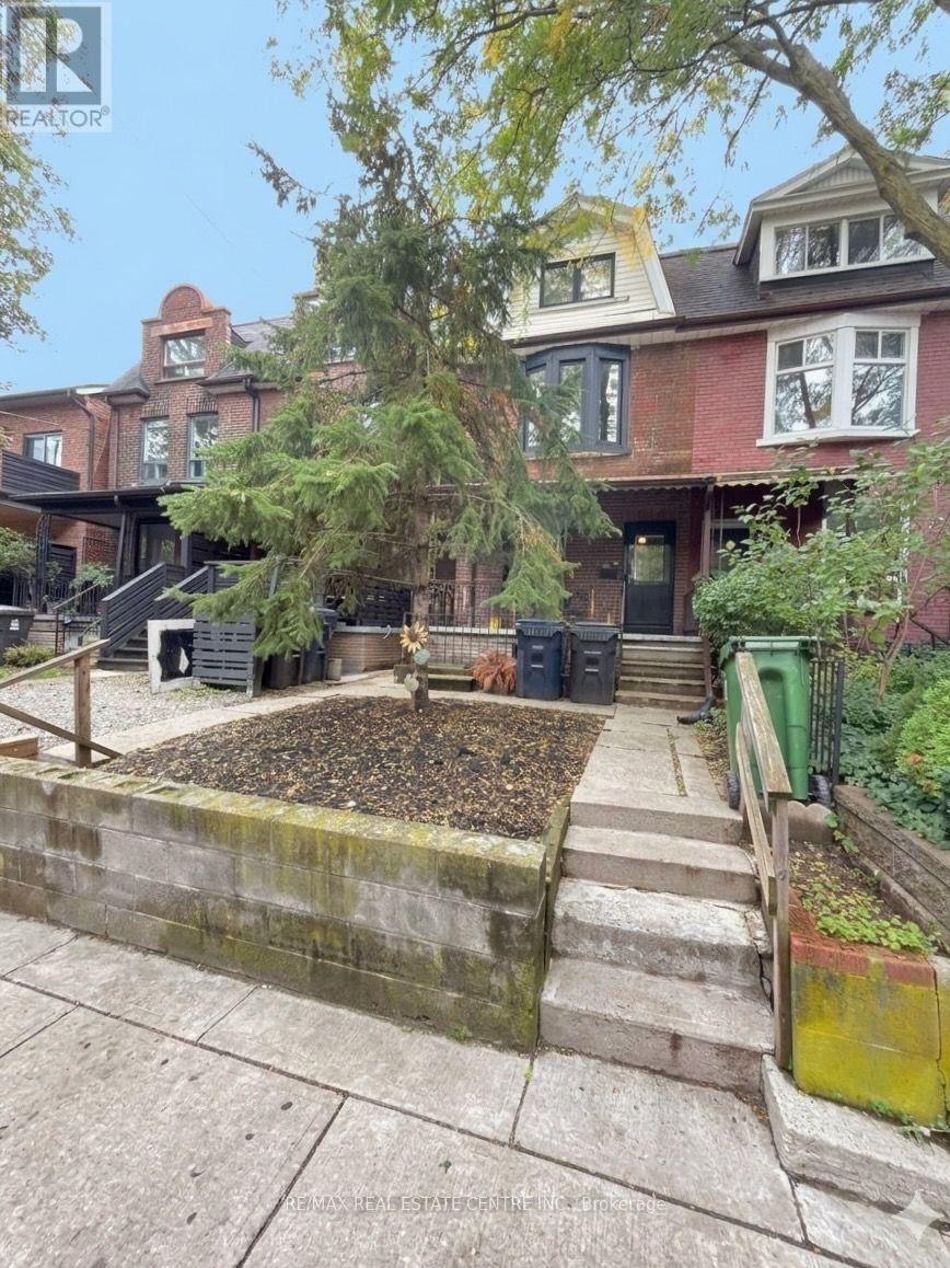200 Roxton Road Property Photo 2