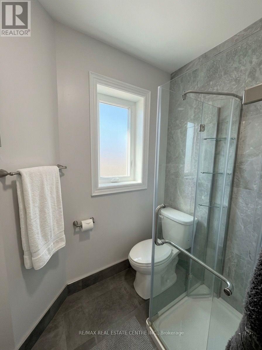 200 Roxton Road Property Photo 10