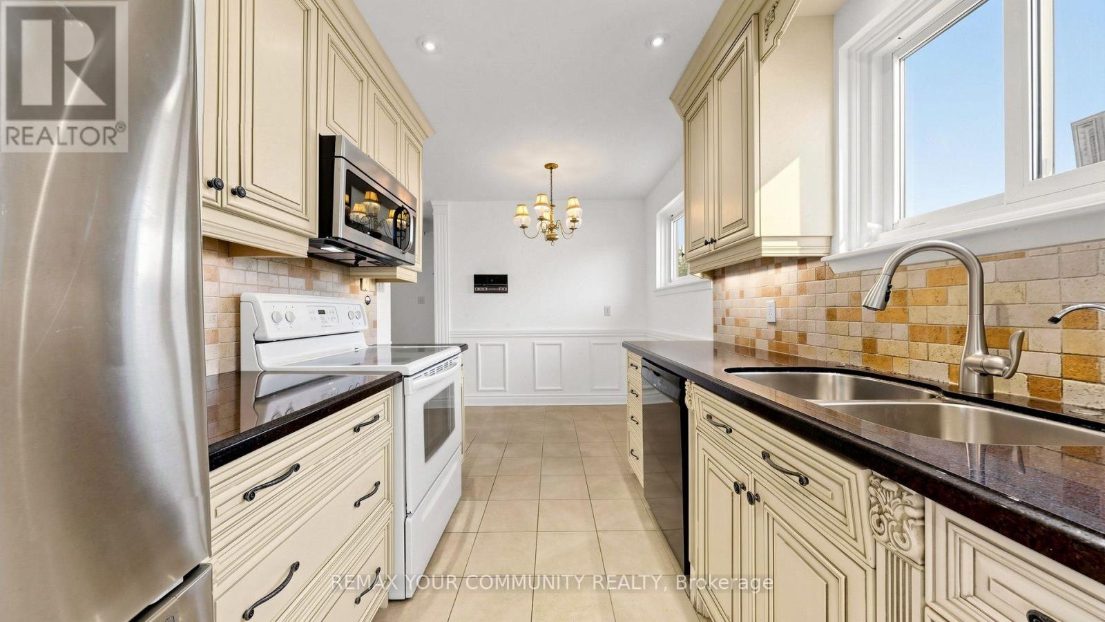 59 Robert Hicks Drive Property Photo 12