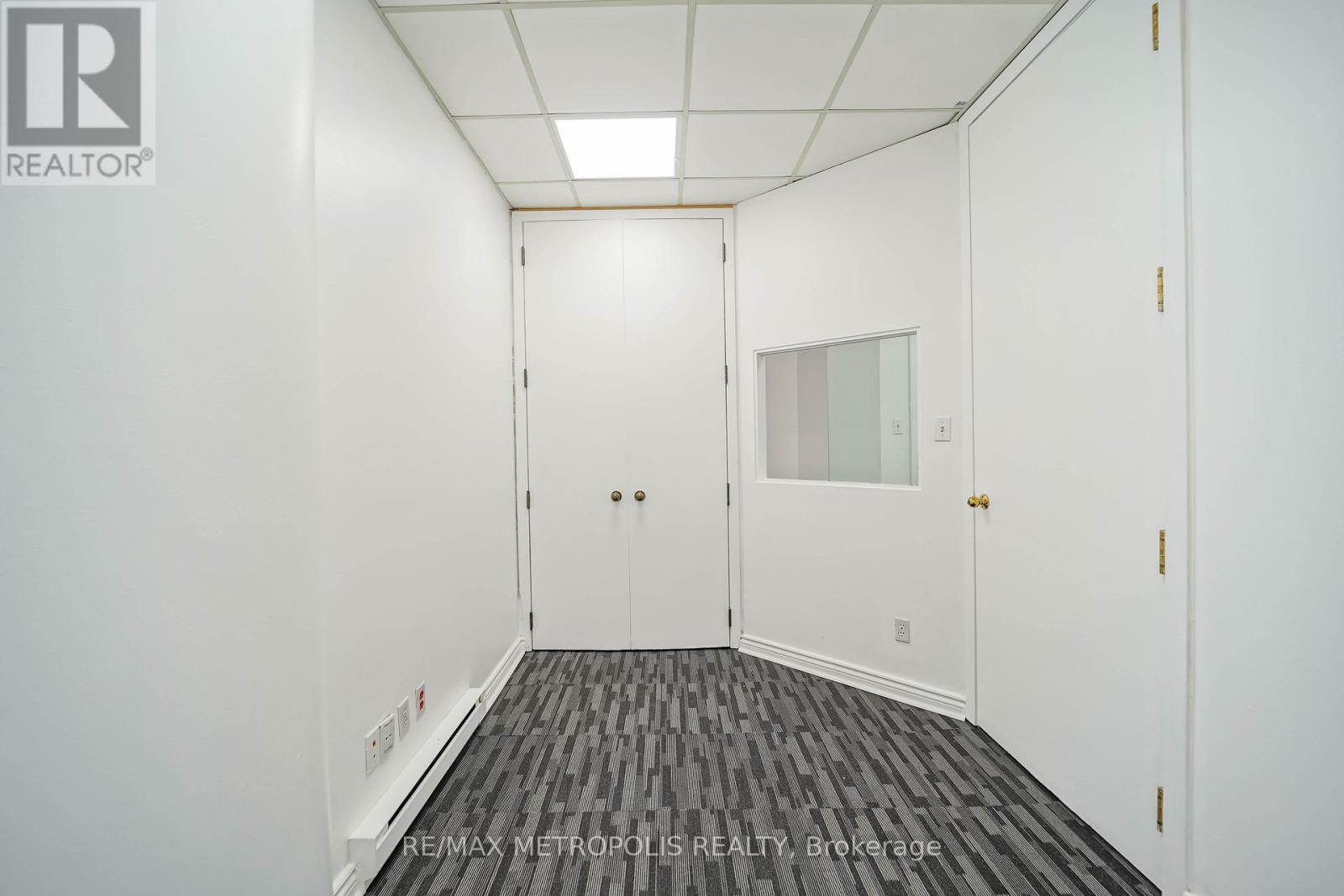 320 - 1033 Bay Street Property Photo 20