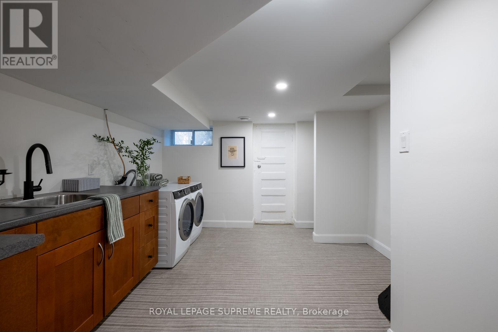 251 Crawford Street Property Photo 30