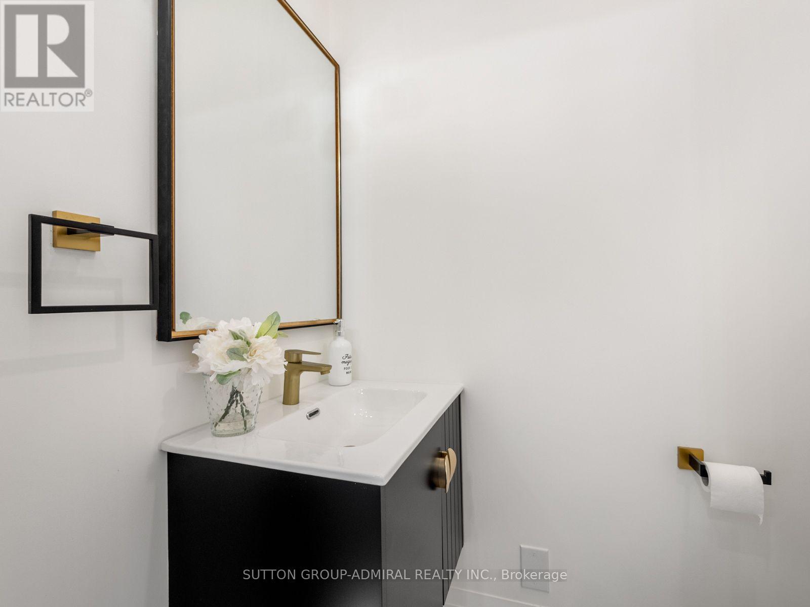 283 Euclid Avenue Property Photo 16