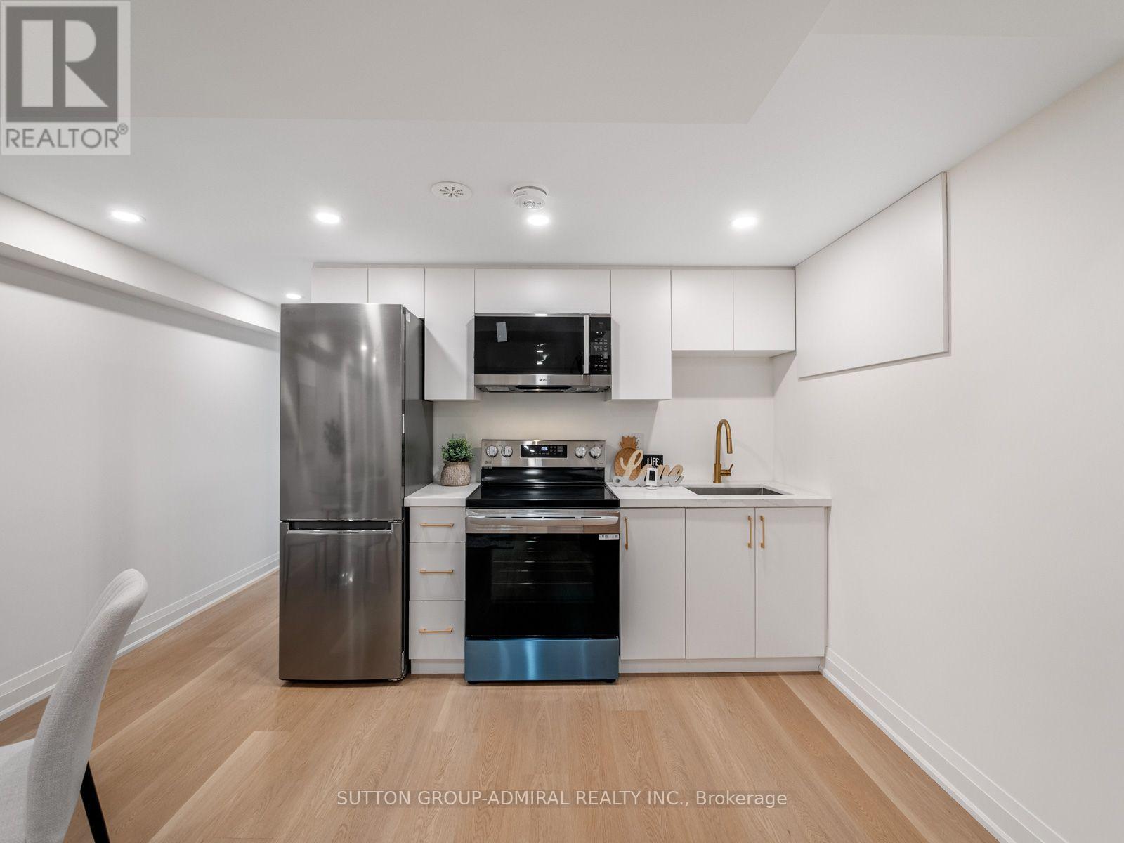 283 Euclid Avenue Property Photo 32