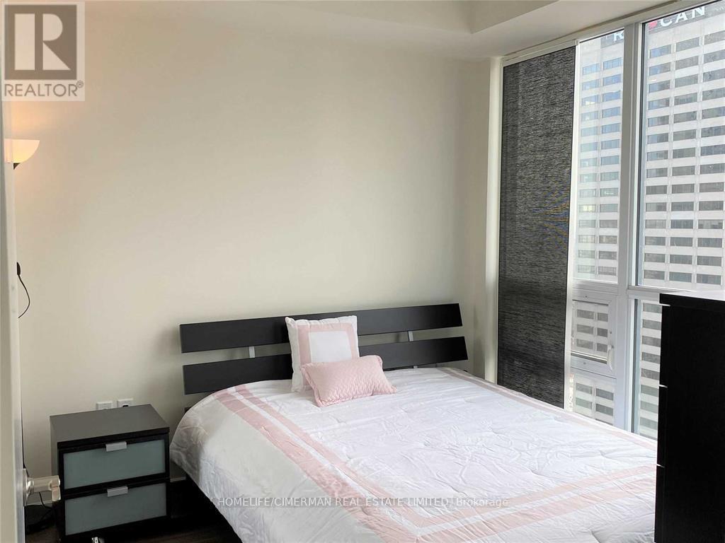 2603 - 30 Roehampton Avenue E Property Photo 10
