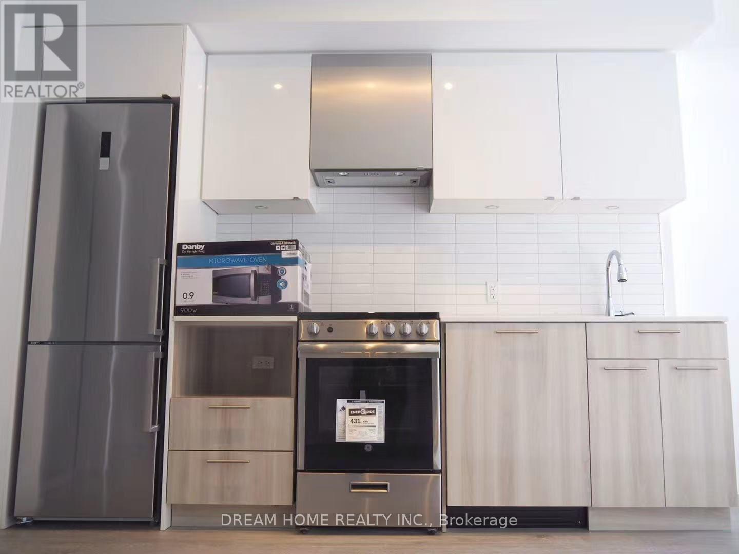 1420 - 251 Jarvis Street Property Photo 2
