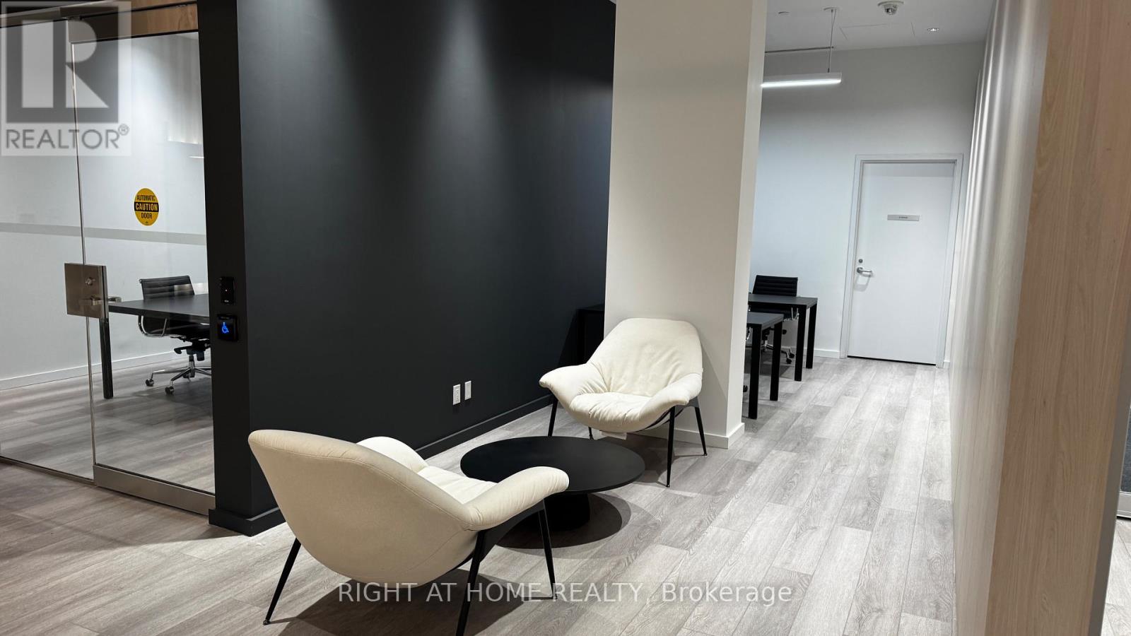 419 - 181 Sheppard Avenue E Property Photo 6