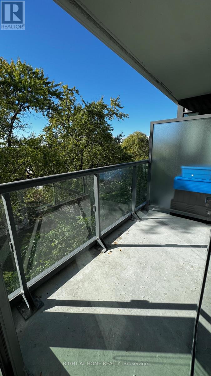 419 - 181 Sheppard Avenue E Property Photo 13