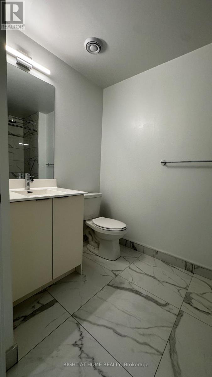 419 - 181 Sheppard Avenue E Property Photo 22
