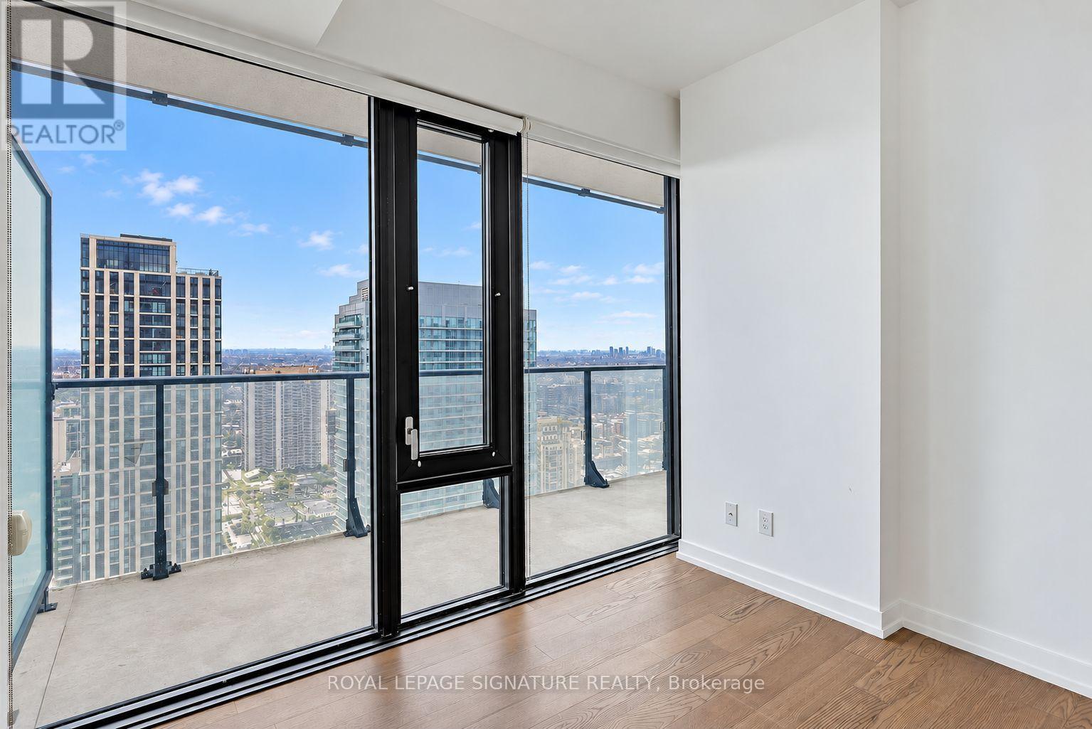 3604 - 161 Roehampton Avenue Property Photo 15
