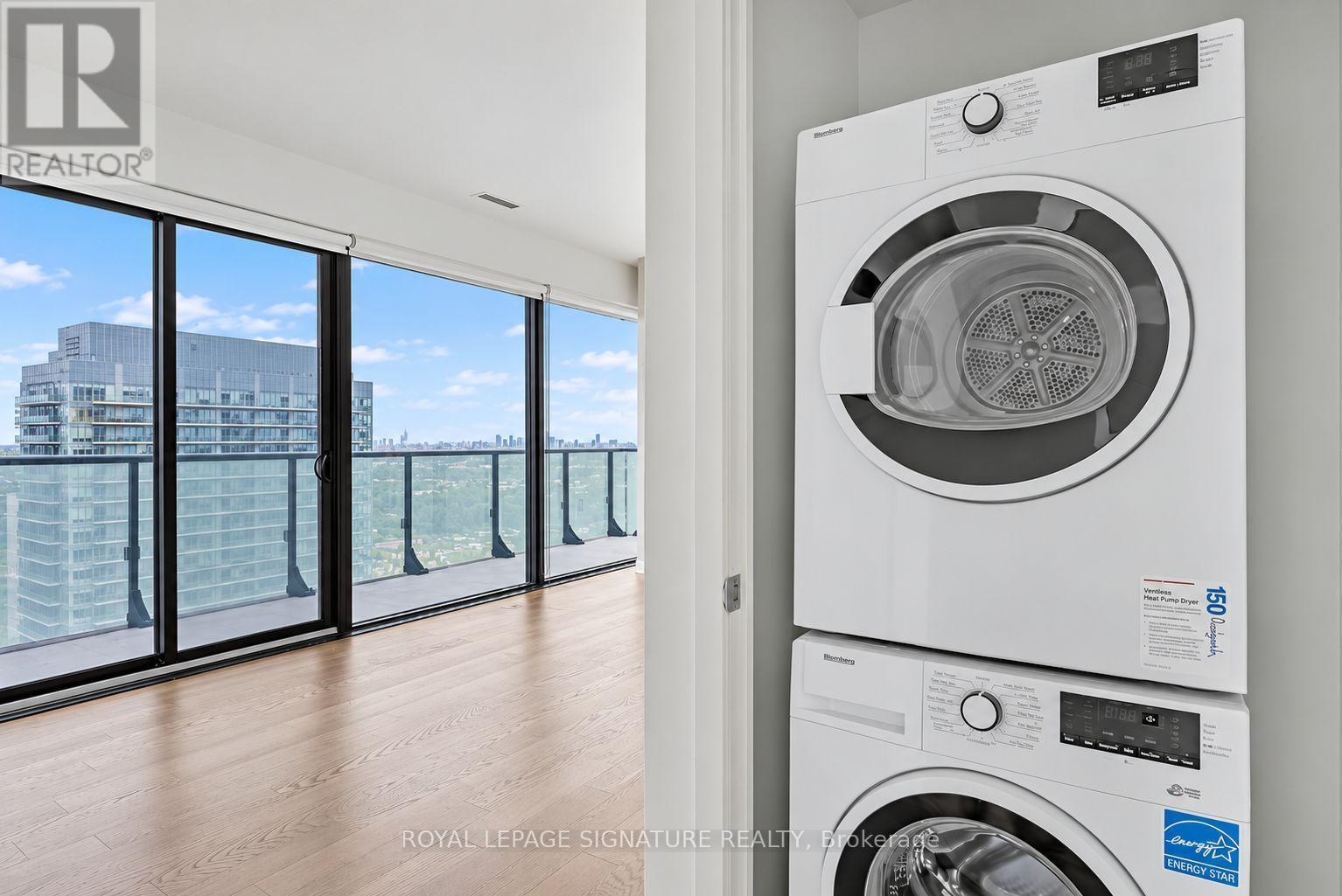 3604 - 161 Roehampton Avenue Property Photo 19