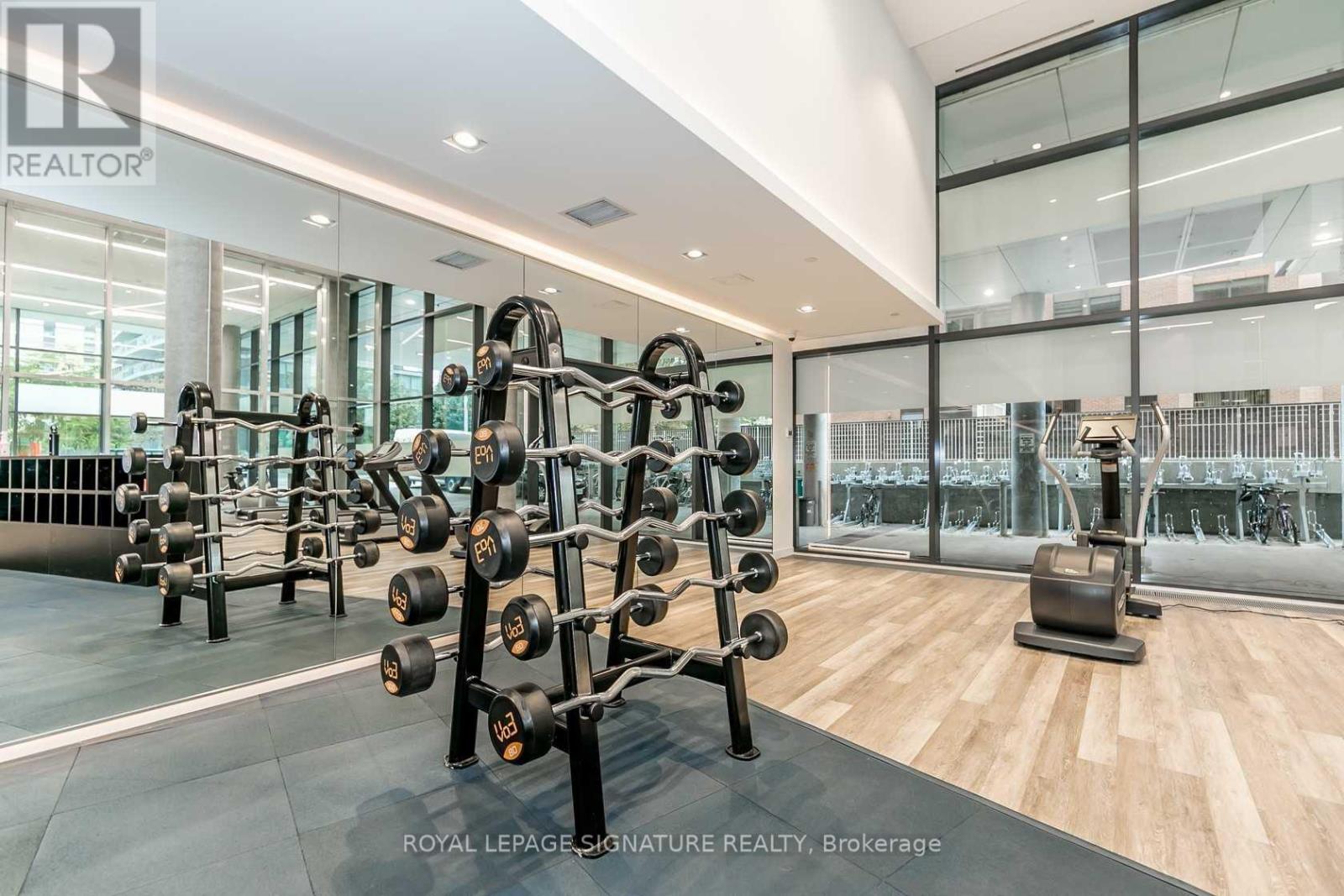 3604 - 161 Roehampton Avenue Property Photo 29