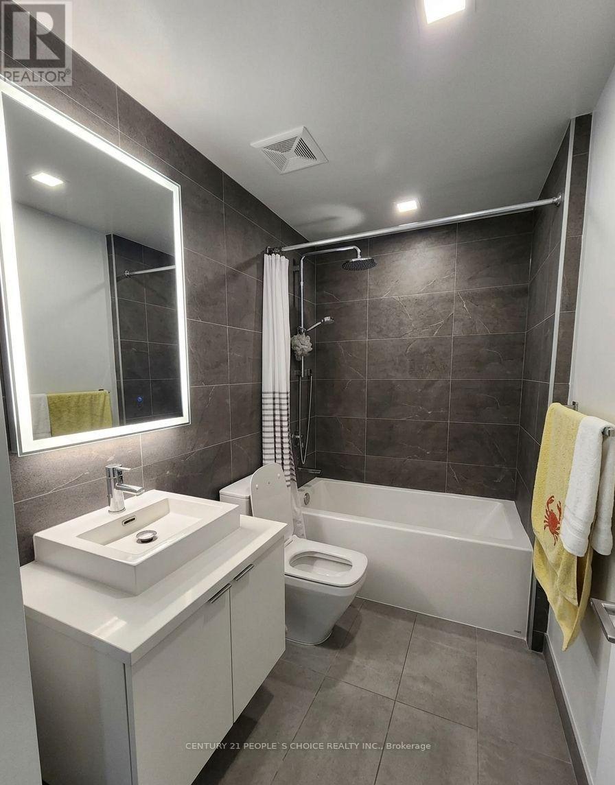 614 - 21 Lawren Harris Square Property Photo 8