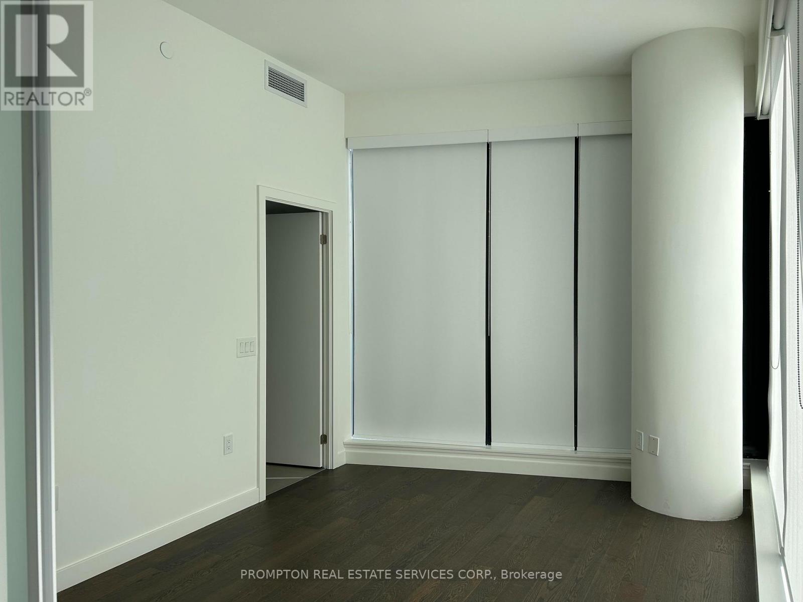 1105 - 2a Church Street Property Photo 14