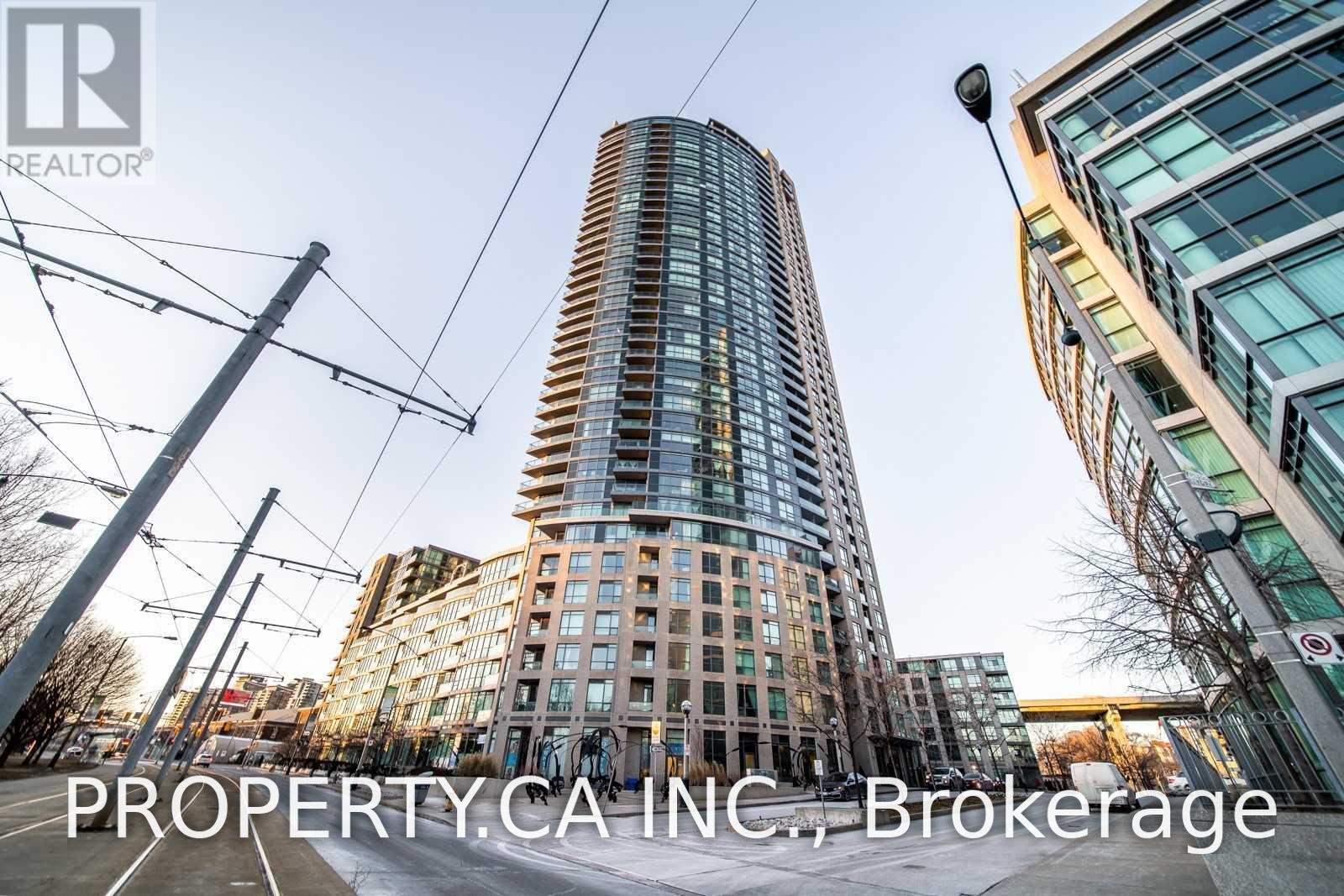 318 - 219 Fort York Boulevard Property Photo 24