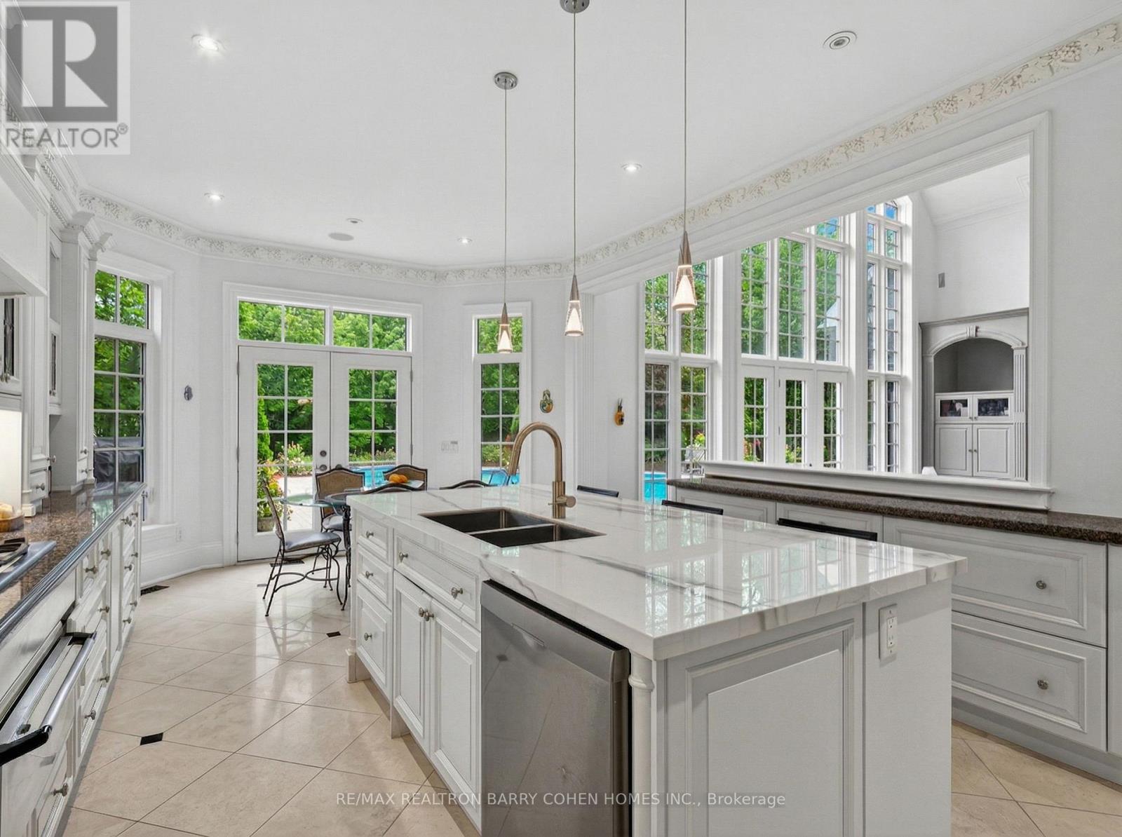 17 Bayview Ridge Property Photo 14