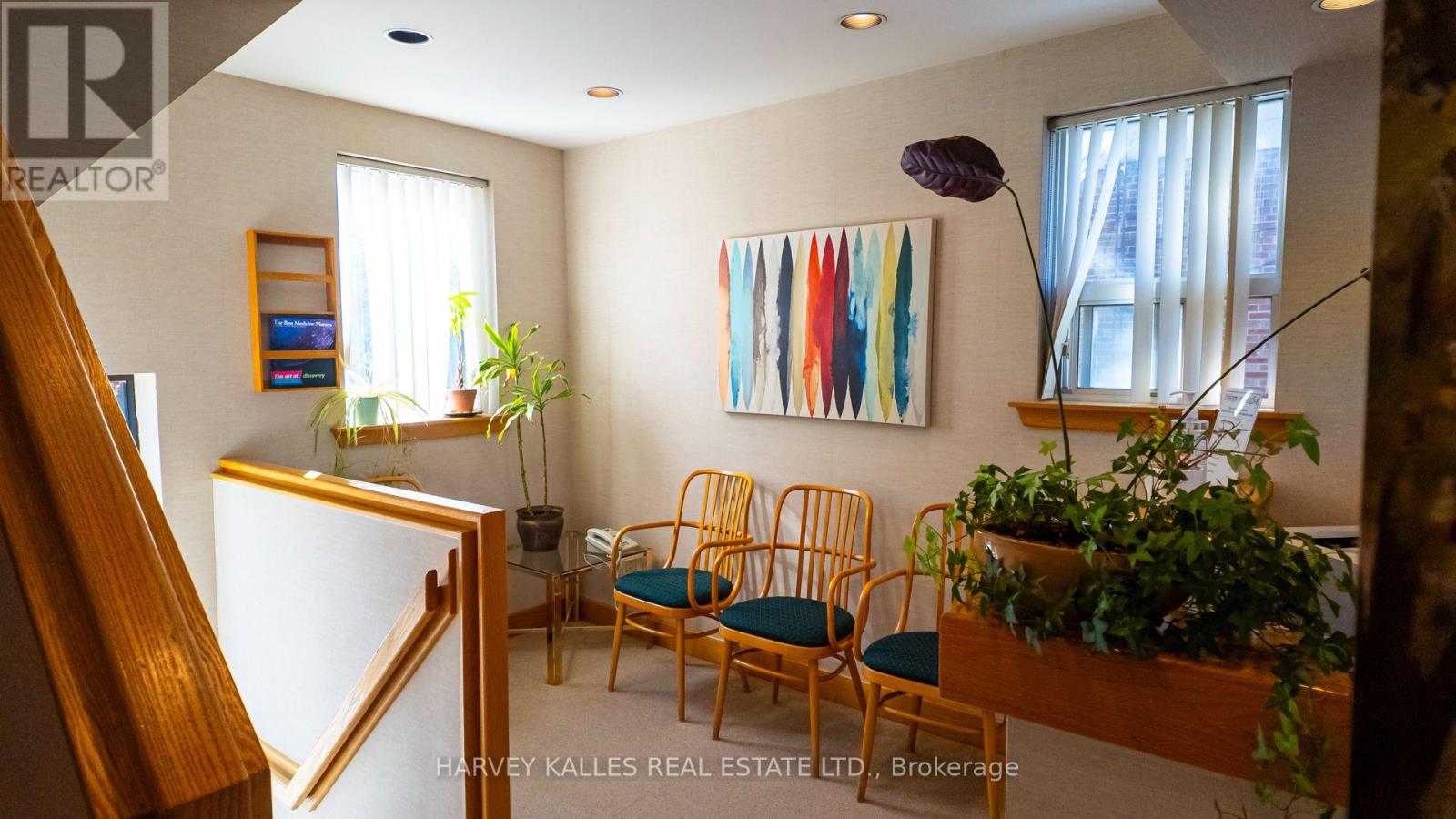 137 Sheppard Avenue E Property Photo 3