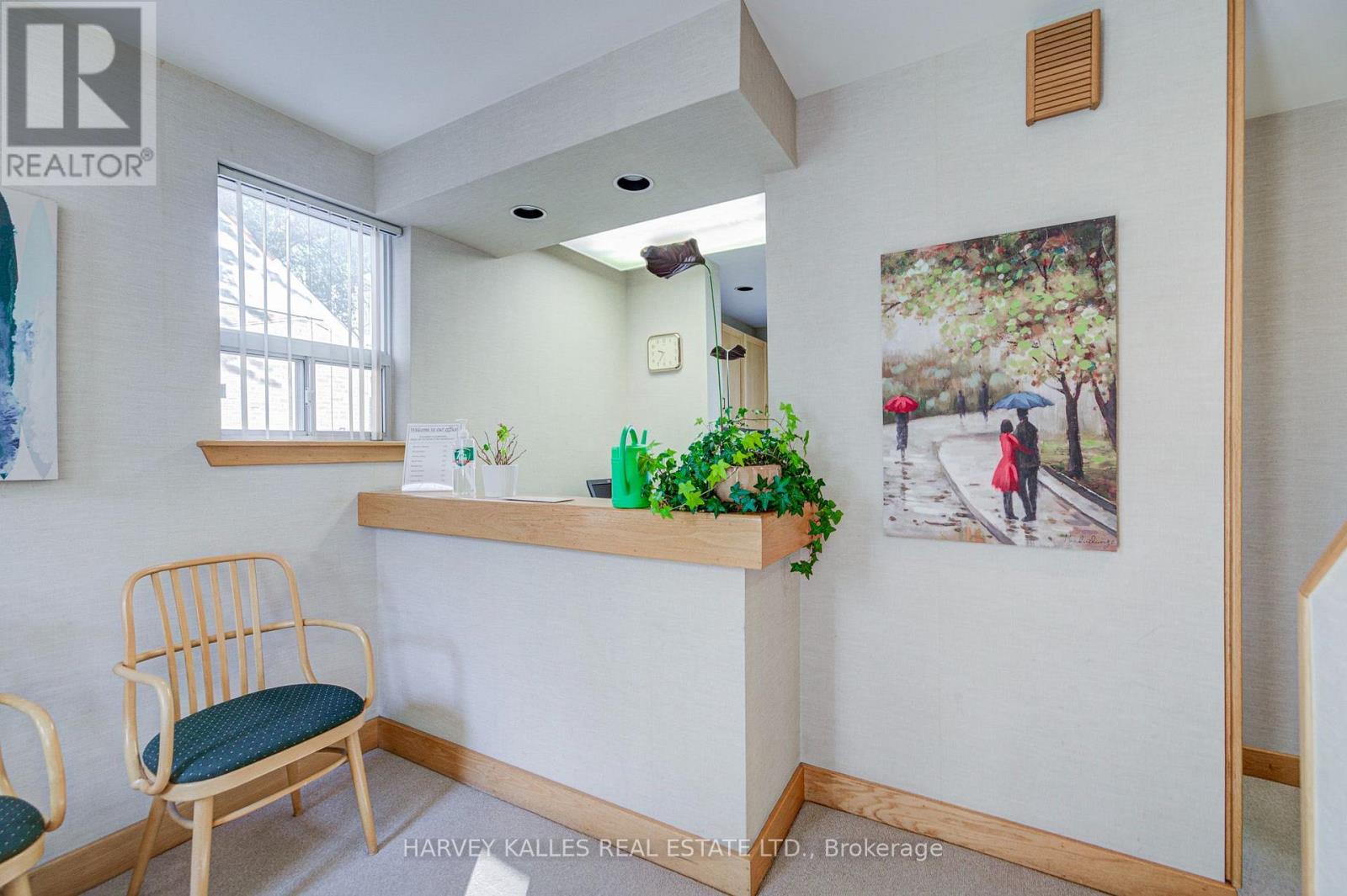137 Sheppard Avenue E Property Photo 3