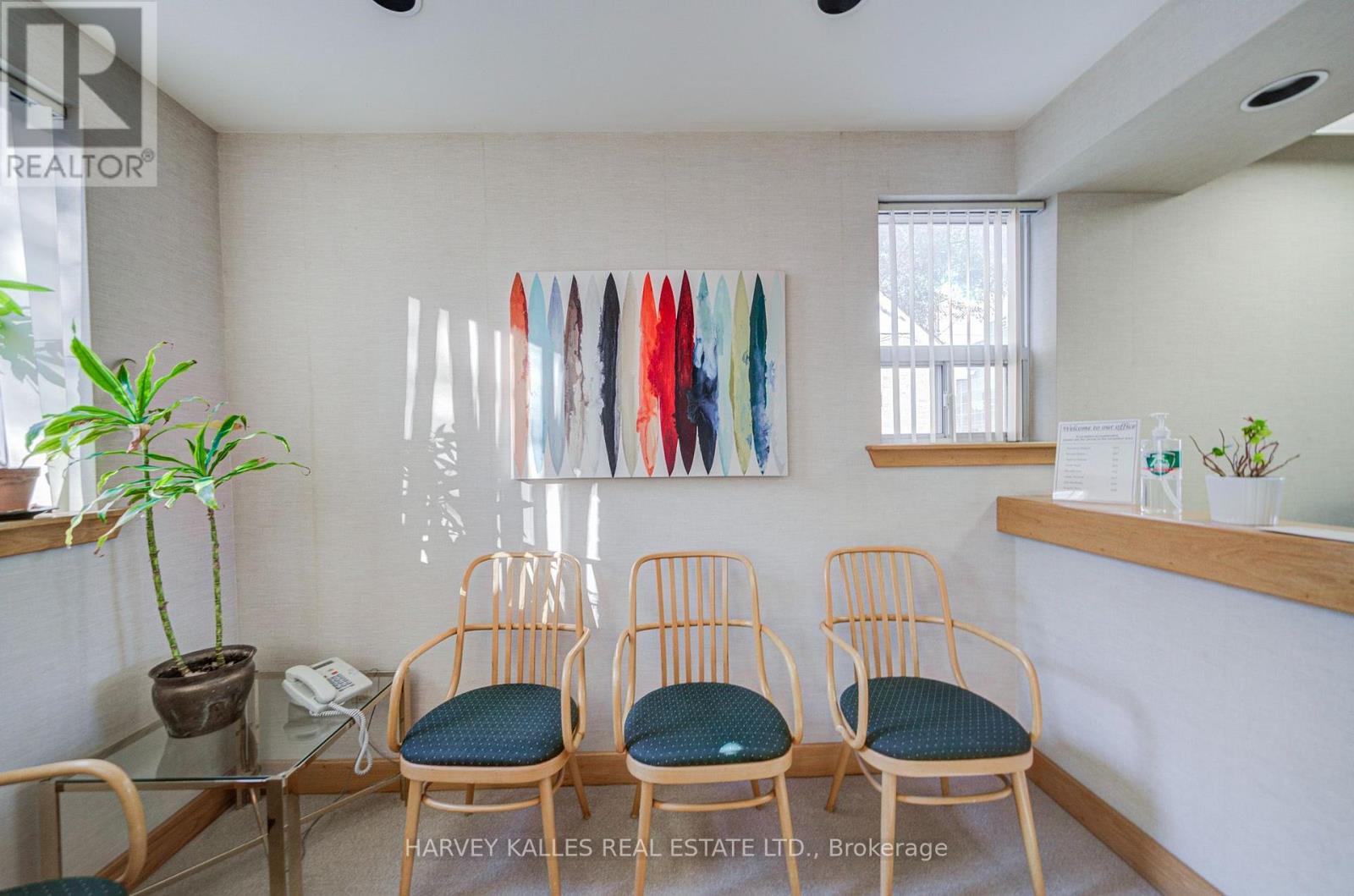 137 Sheppard Avenue E Property Photo 4