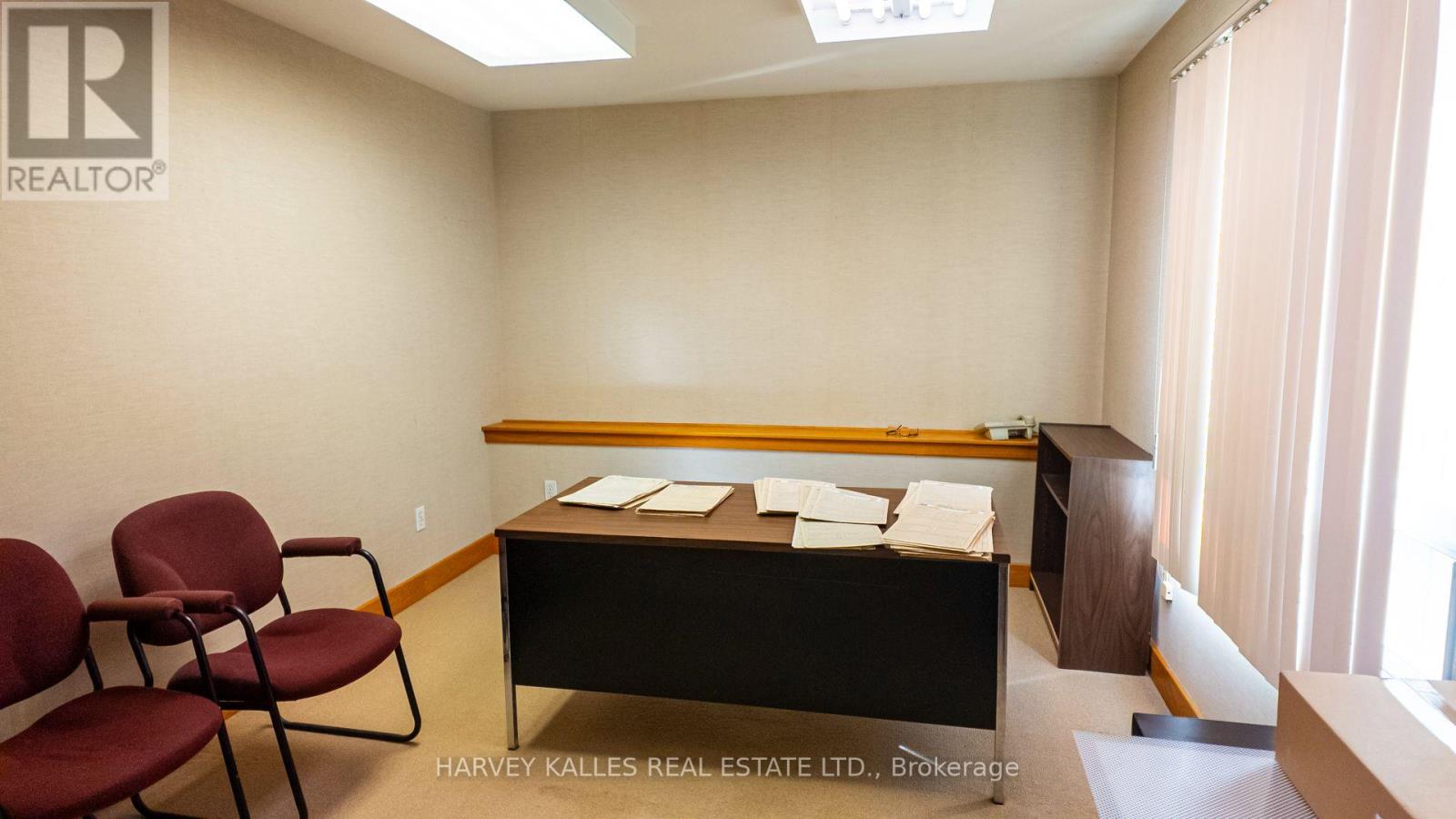 137 Sheppard Avenue E Property Photo 6