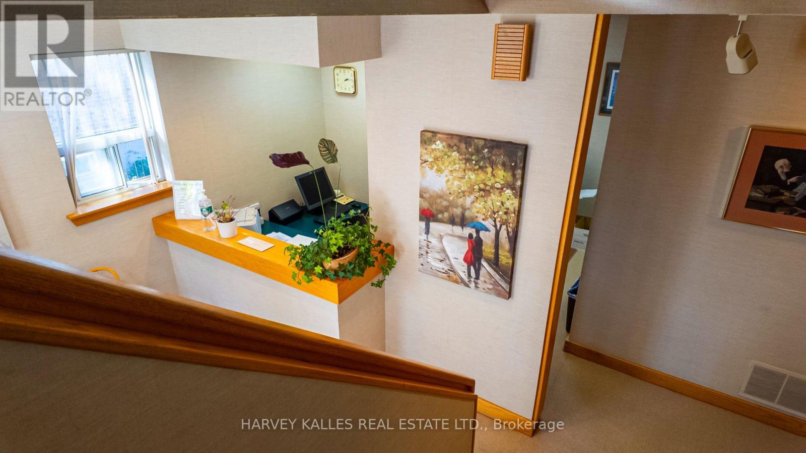 137 Sheppard Avenue E Property Photo 11