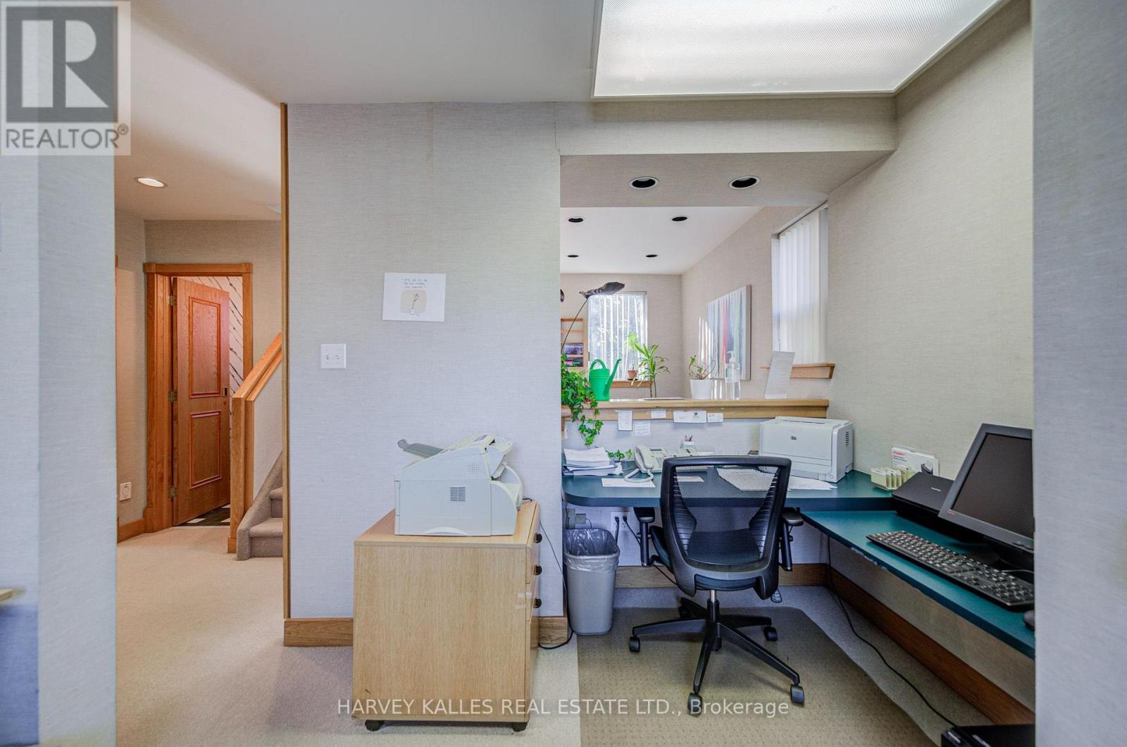 137 Sheppard Avenue E Property Photo 11