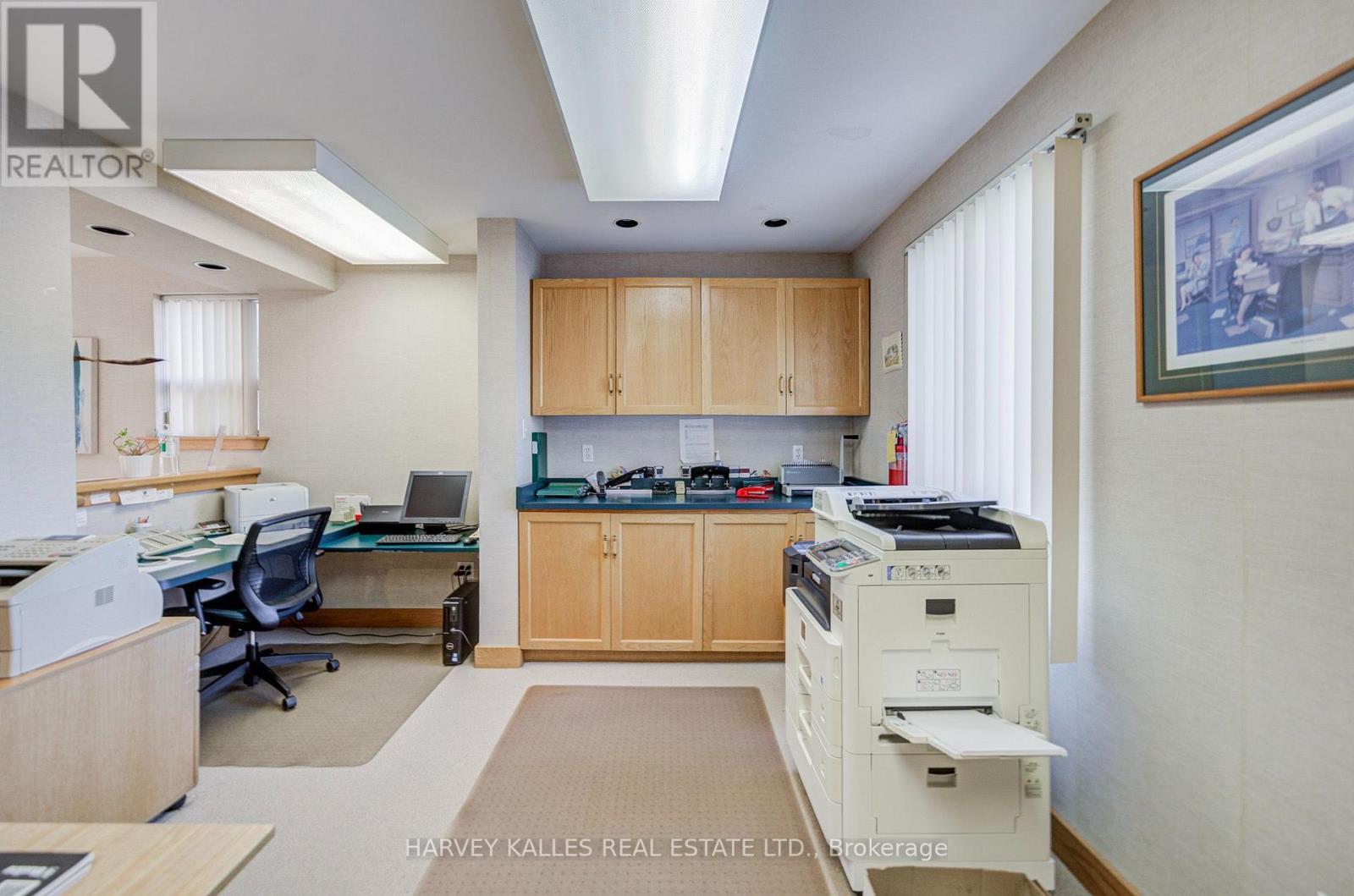 137 Sheppard Avenue E Property Photo 12
