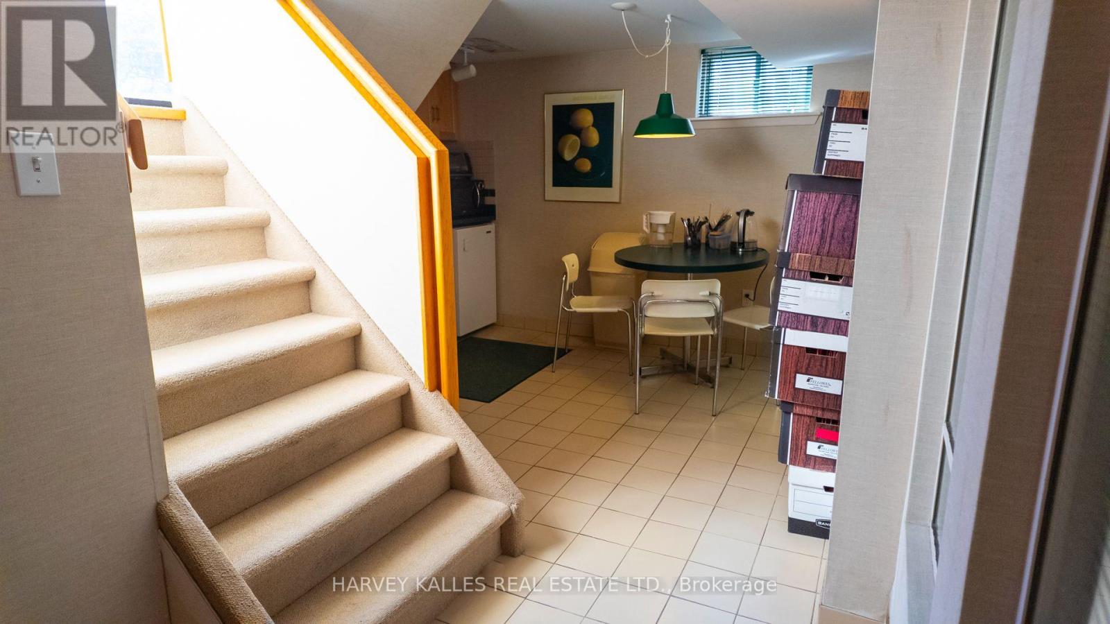 137 Sheppard Avenue E Property Photo 15