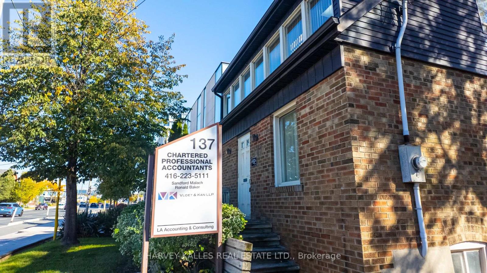 137 Sheppard Avenue E Property Photo 21