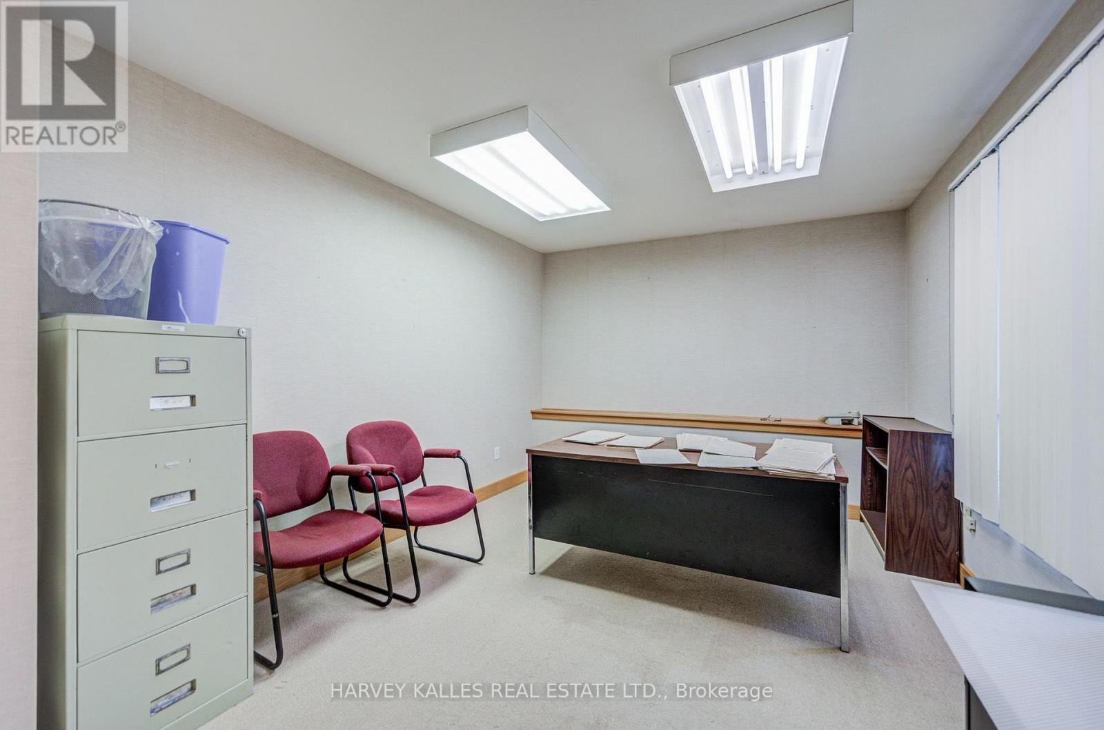 137 Sheppard Avenue E Property Photo 31