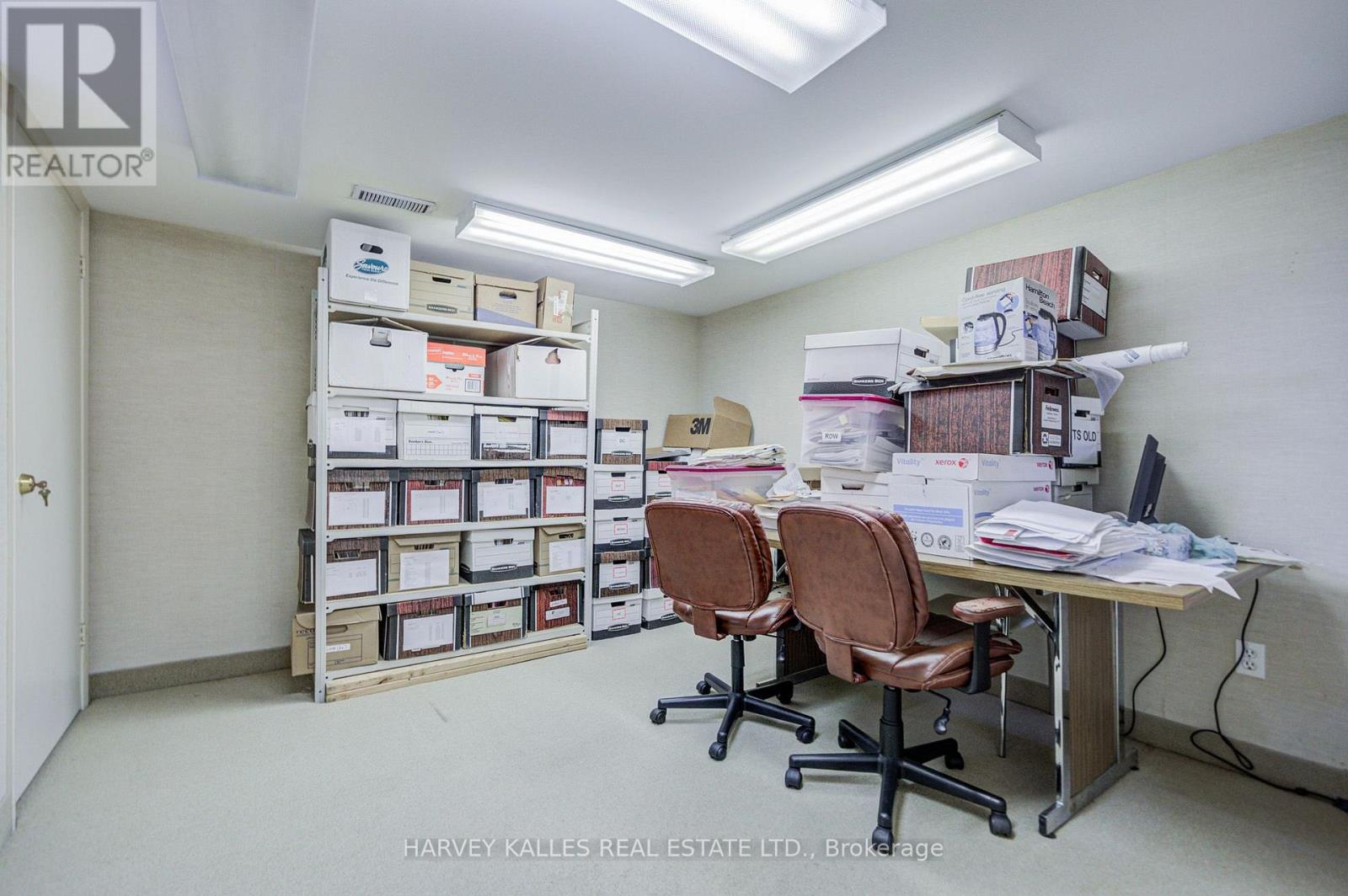 137 Sheppard Avenue E Property Photo 39
