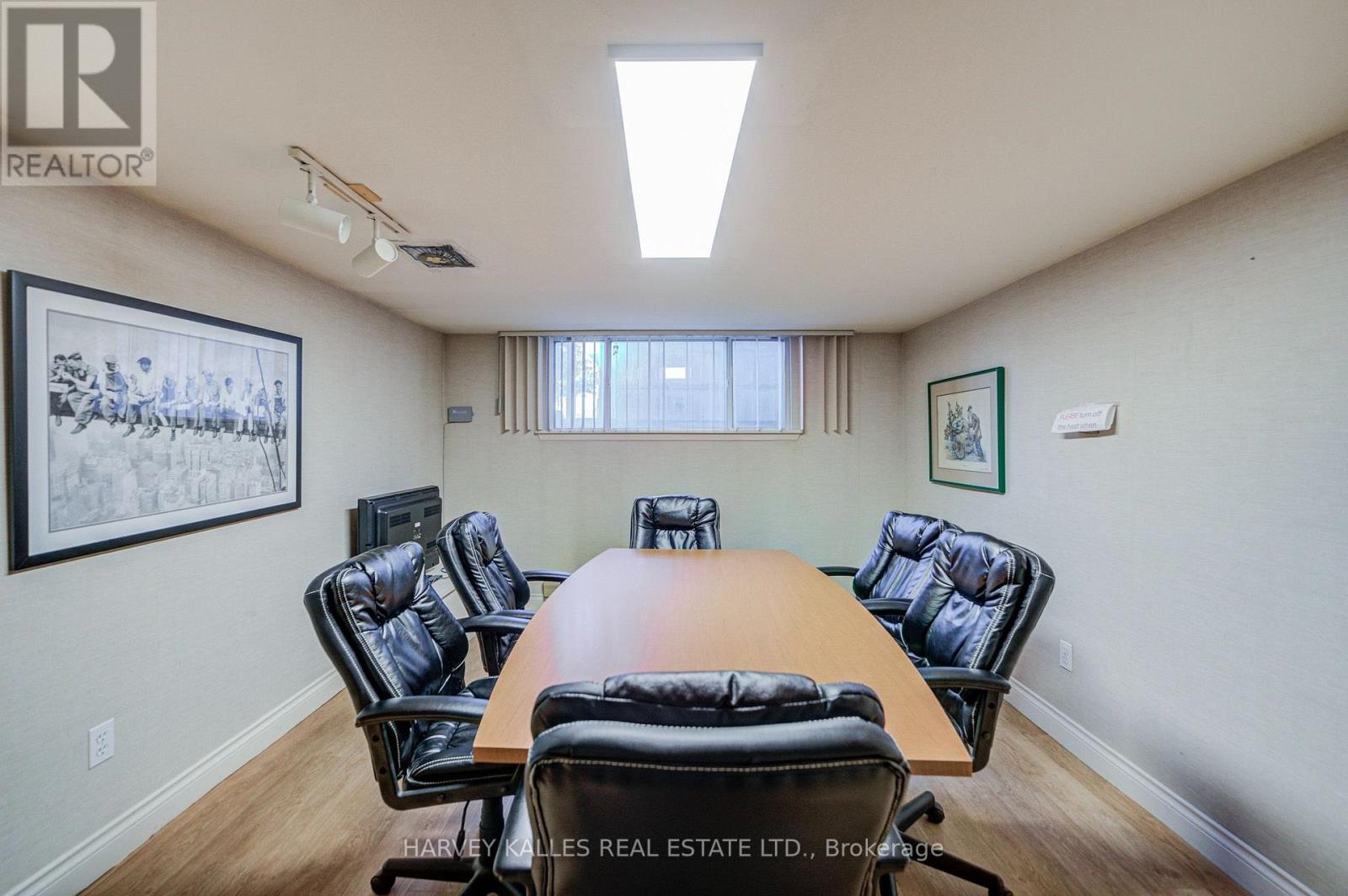 137 Sheppard Avenue E Property Photo 43